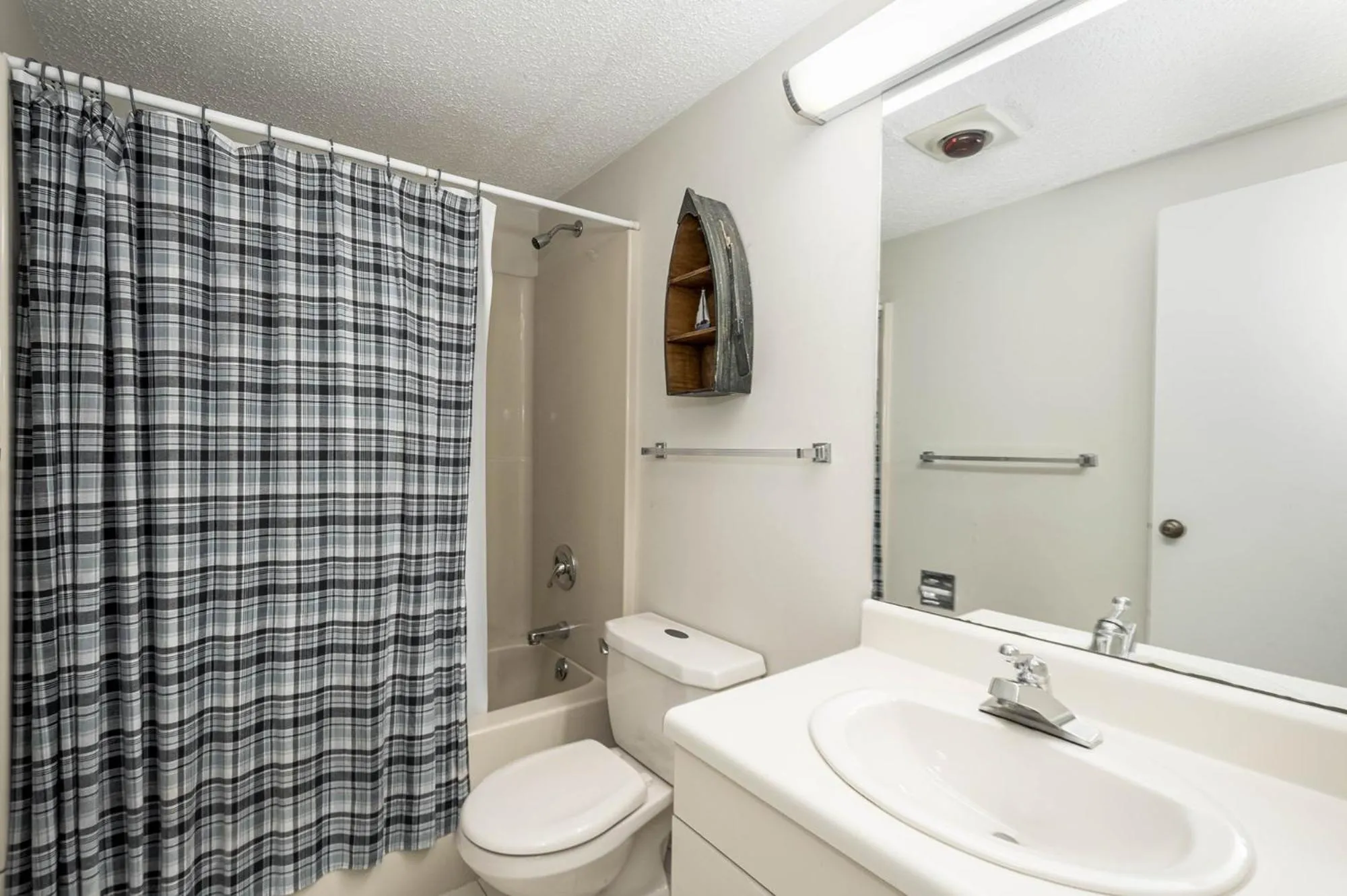 Property building in Villages of Wisp 13 Lakeview Court