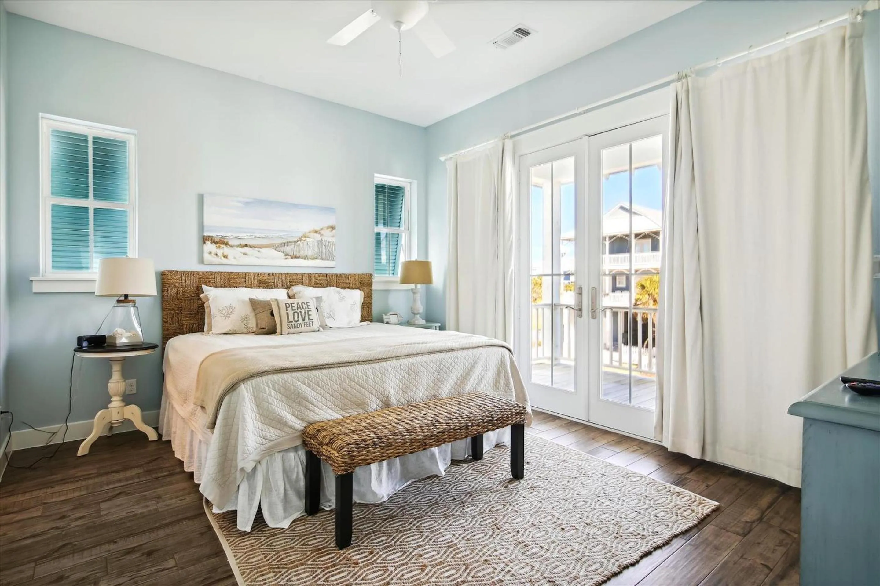 Property building, Bed in Key West