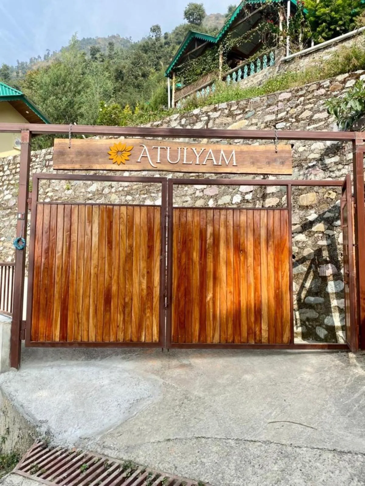Facade/entrance in Atulyam, Pangot