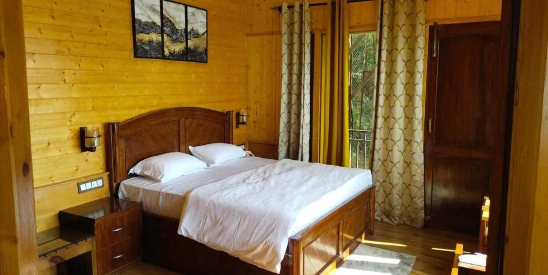 Bedroom, Bed in Atulyam, Pangot