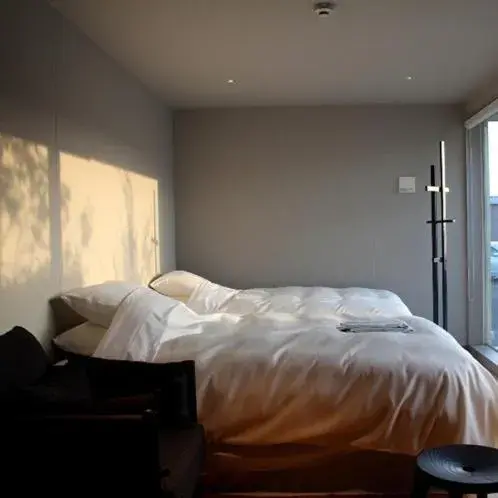 Twin Room with Shower - single occupancy in arita huis Twin Room with Shower - single occupancy in arita huis