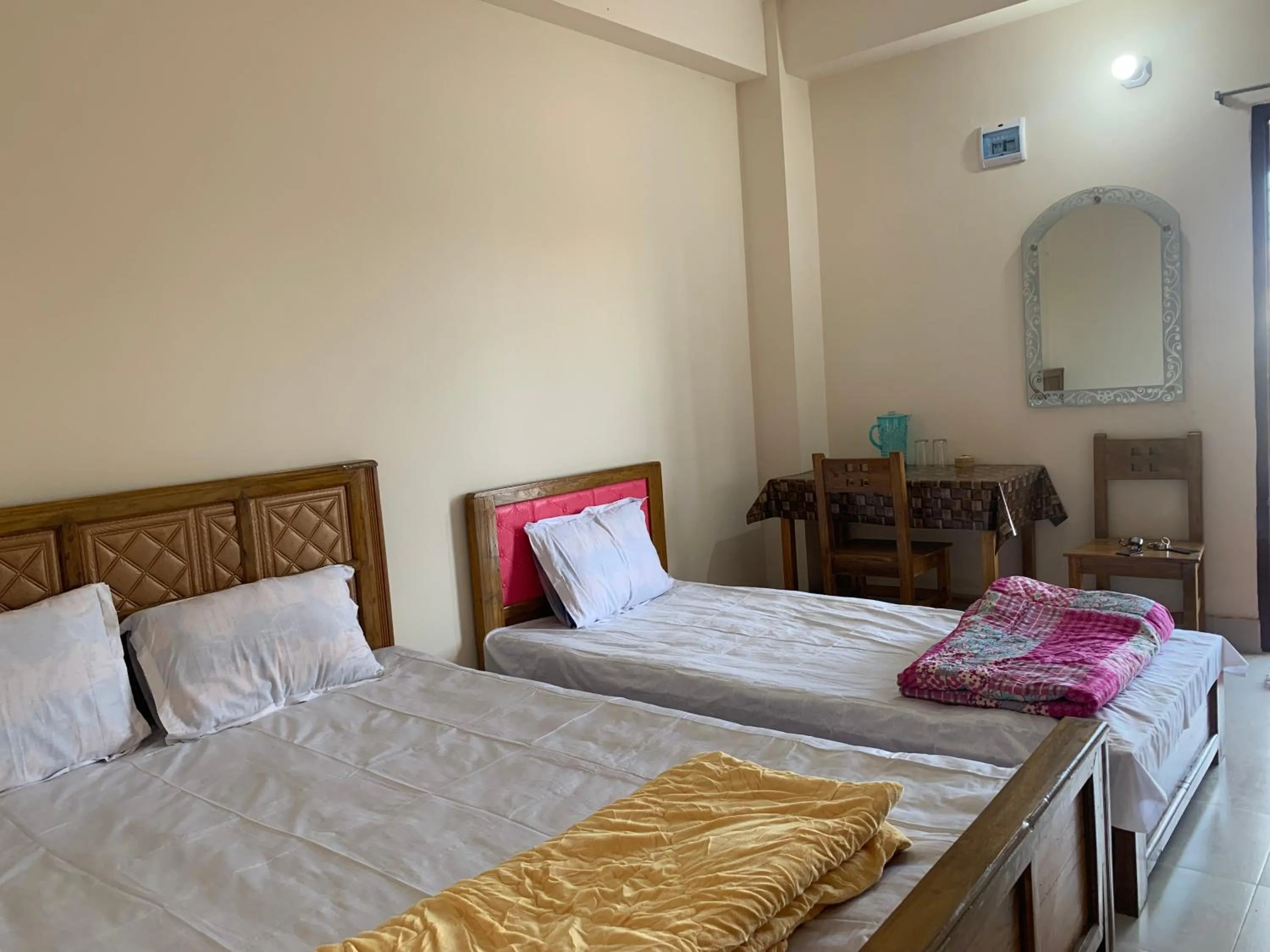 Bed in Hotel Grand Brothers