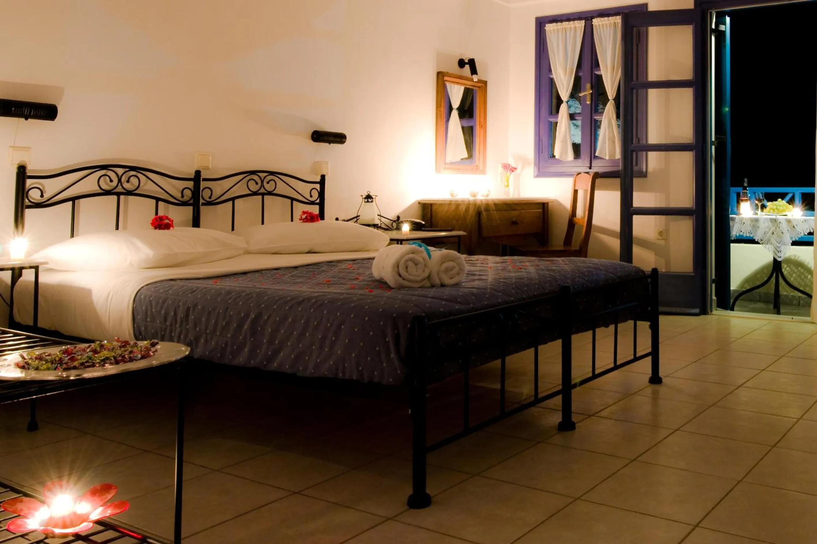 Bed in Irigeneia Hotel