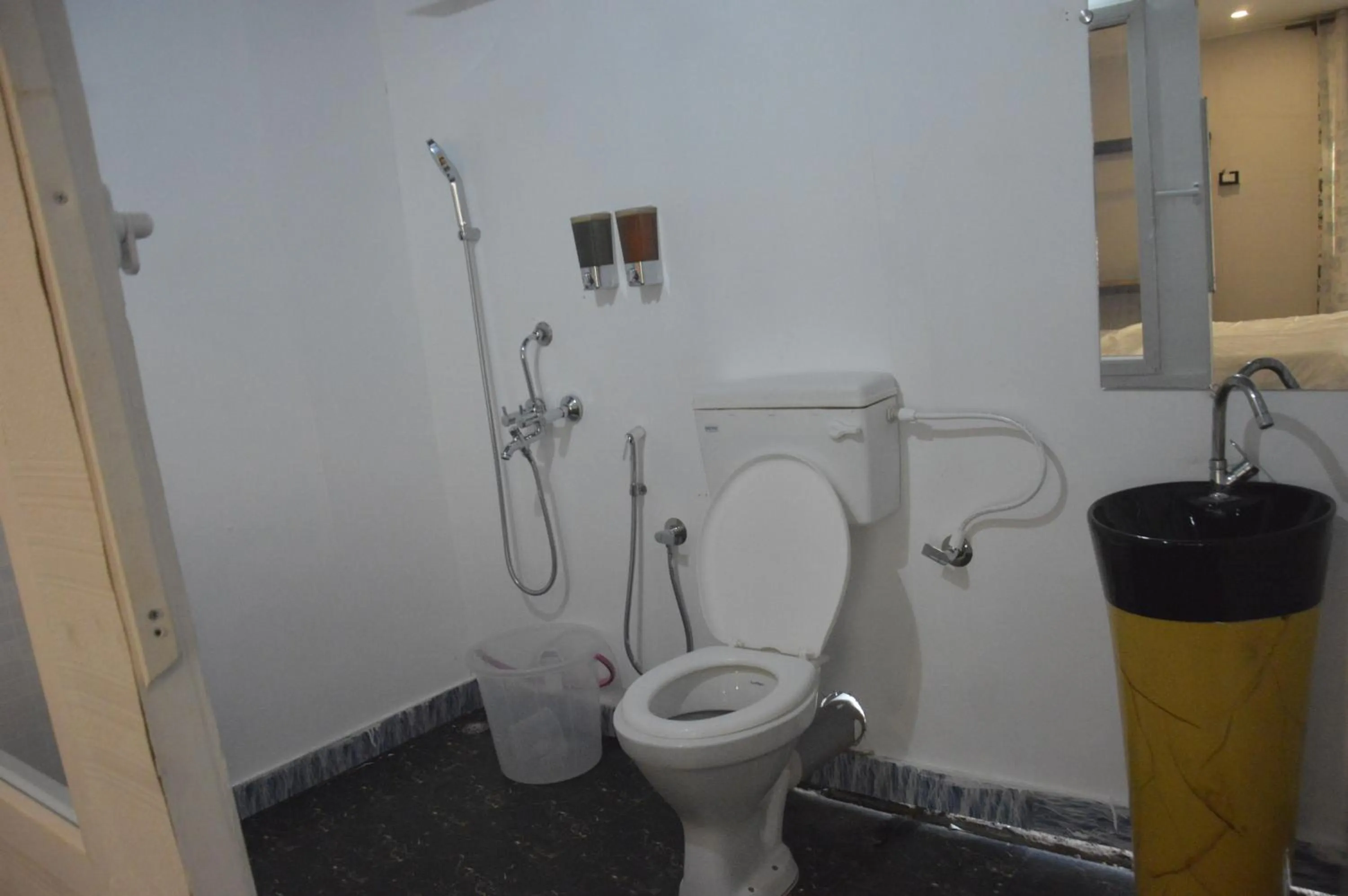 Shower in SUNBATH beach EXOTICA