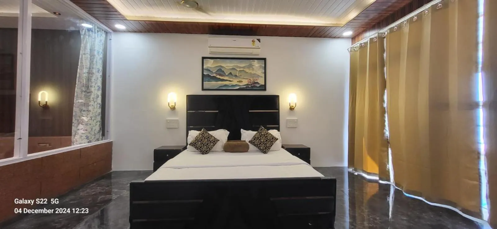 Bed in SUNBATH beach EXOTICA