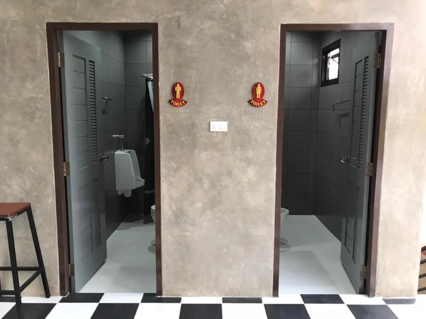 Toilet in Yaowarate Sport Club and Resort ไร่เยาวเรศ