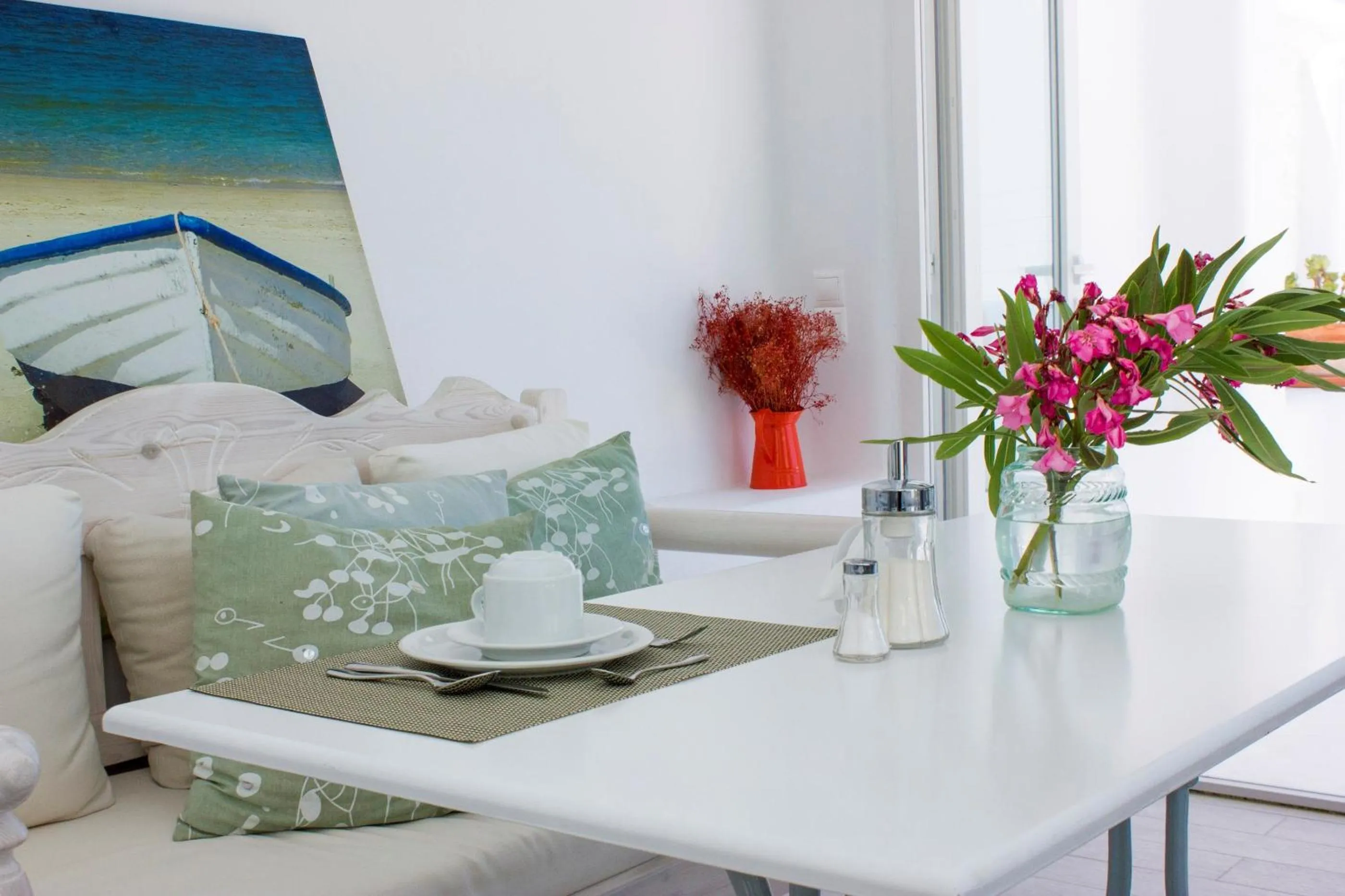 Restaurant/places to eat in Hotel Spanelis