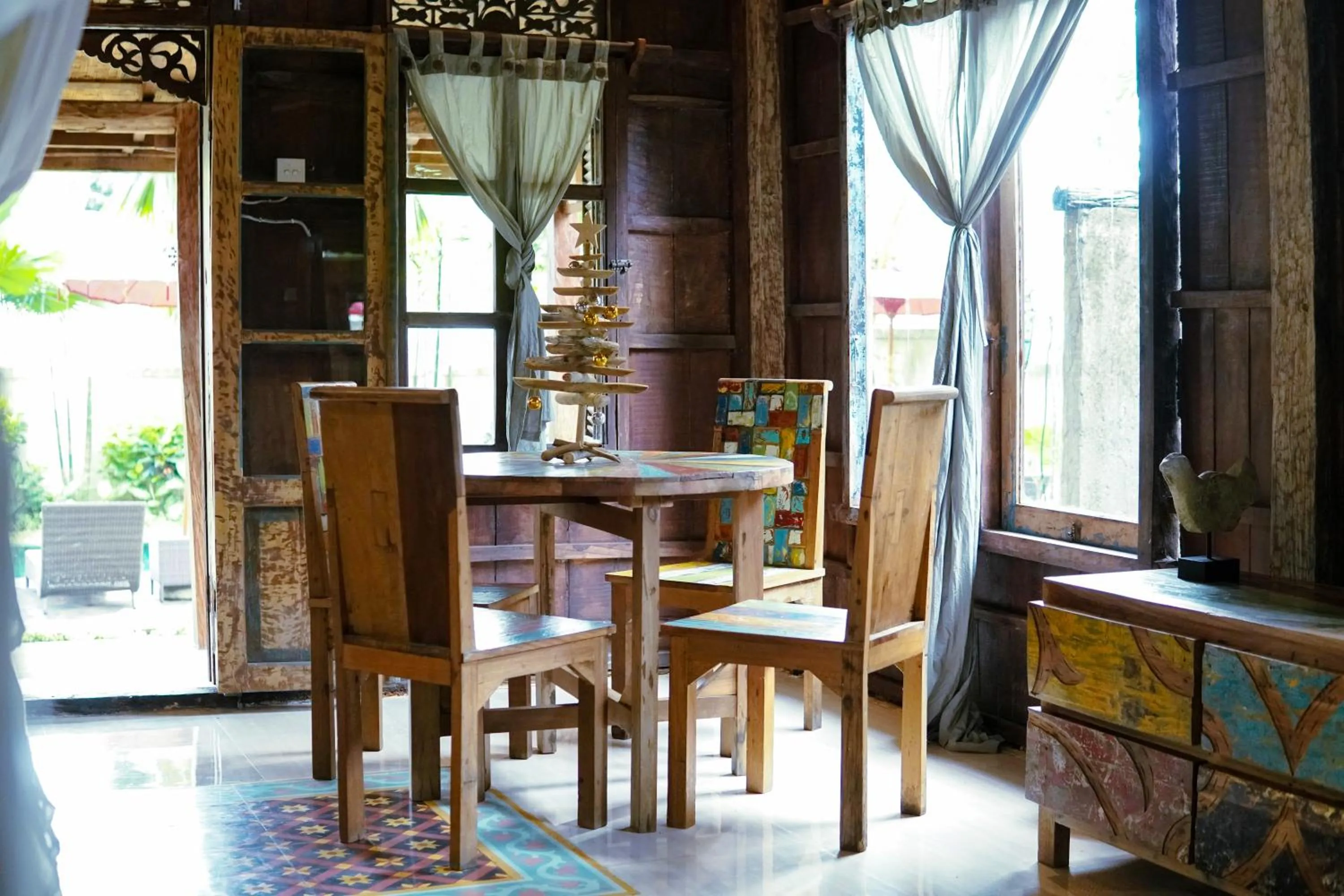 Decorative detail in Sentana Villa Ubud