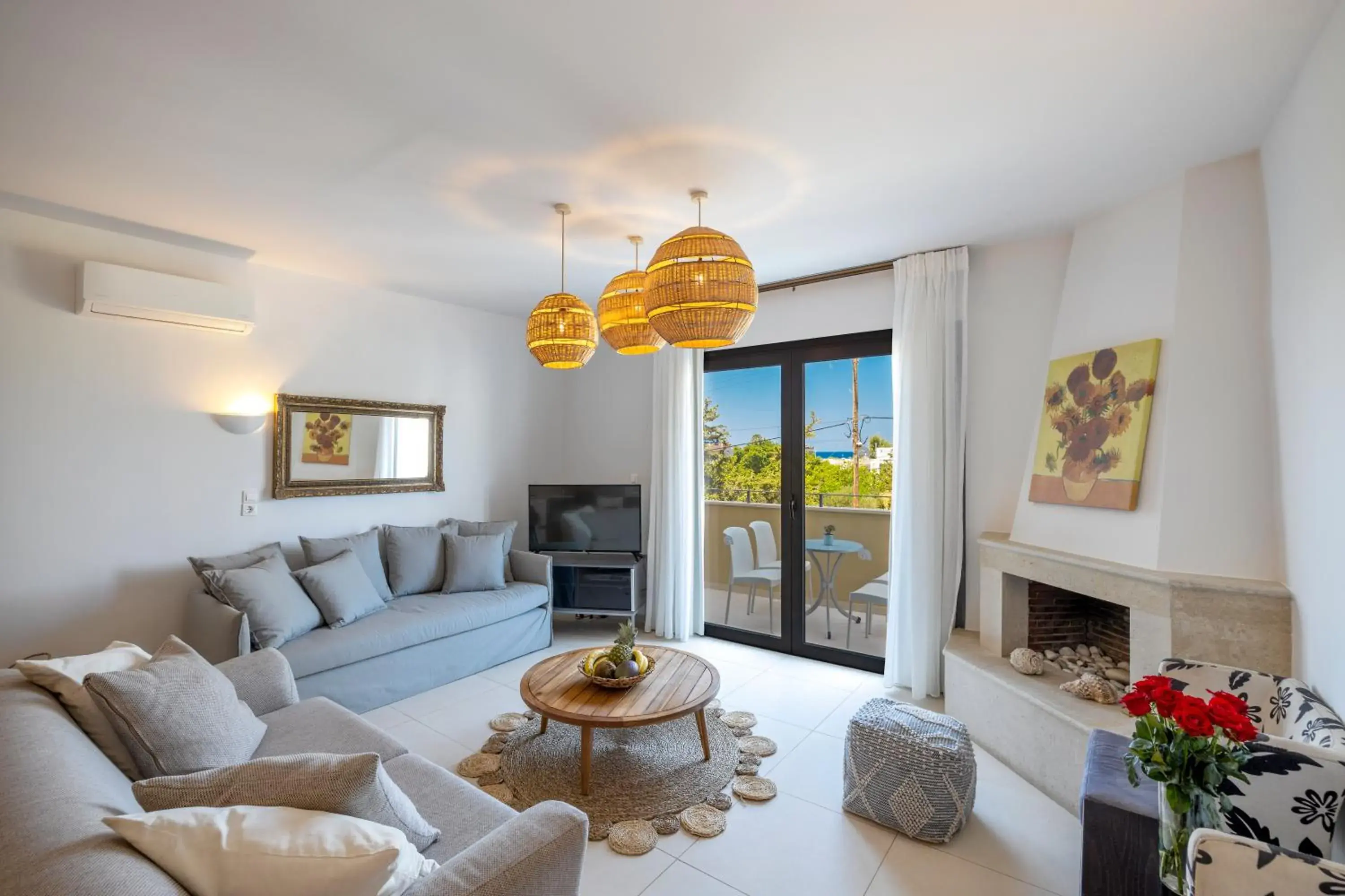 Executive Suite in La Stella Suites Executive Suite in La Stella Suites