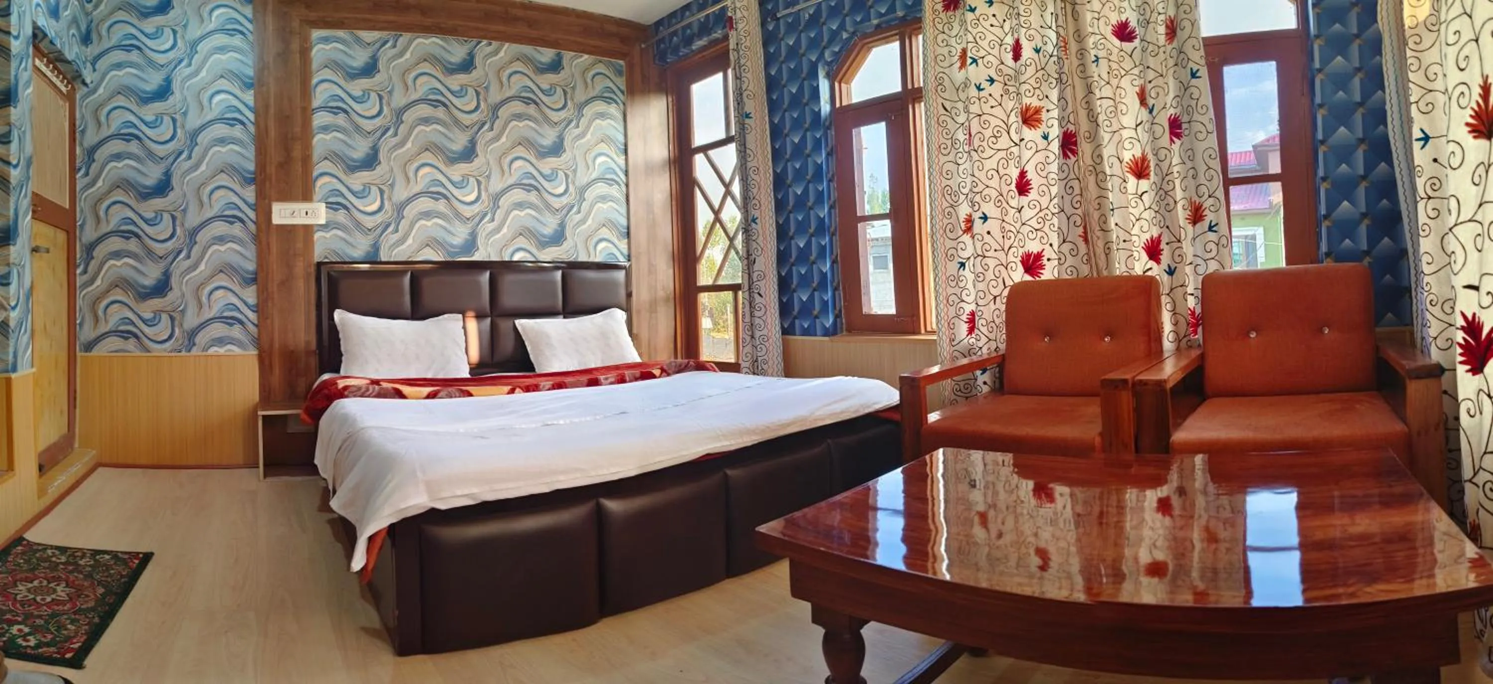 Bedroom, Bed in Gulsitara Resorts-Gulmarg