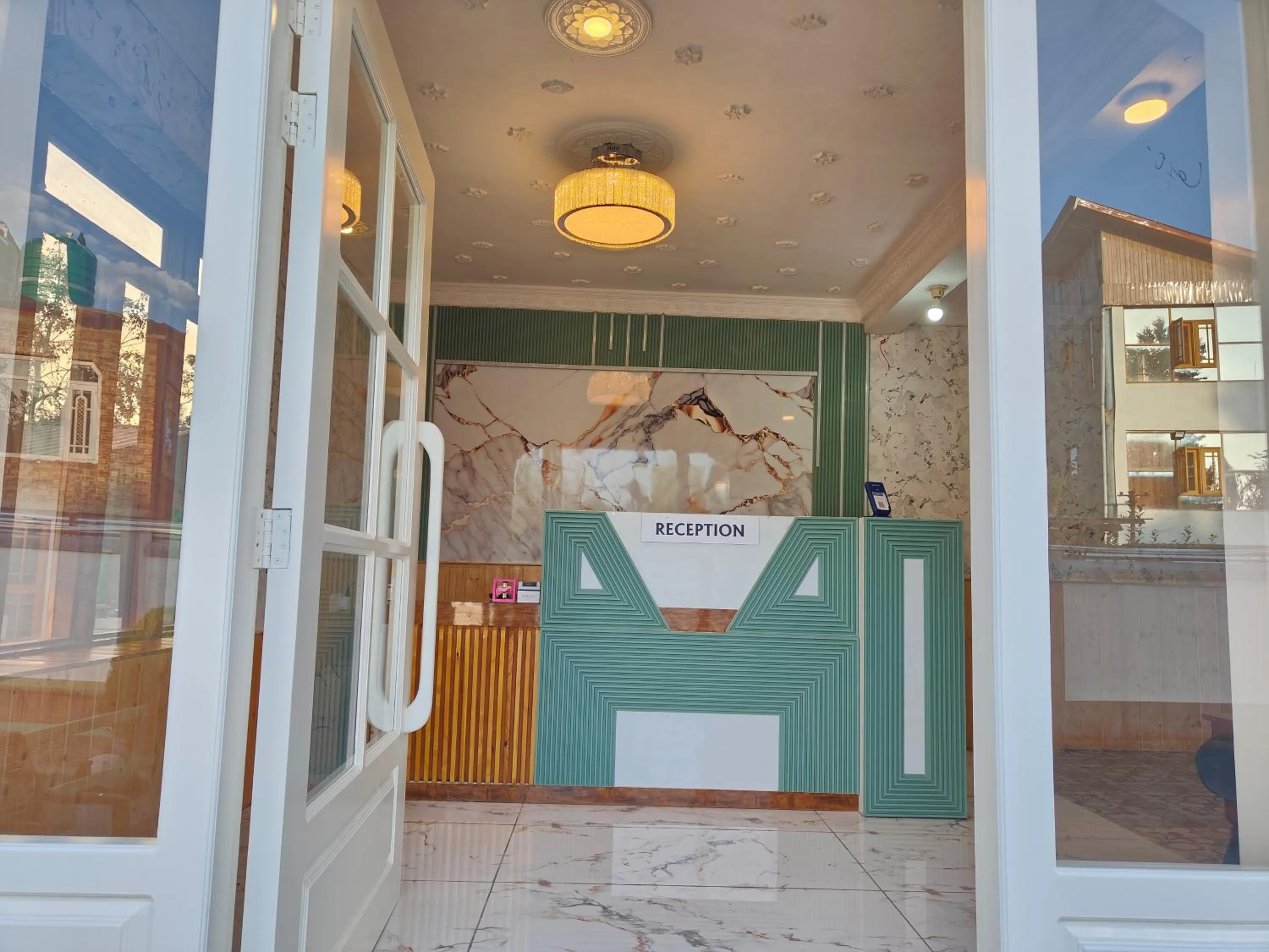 Lobby or reception in Gulsitara Resorts-Gulmarg