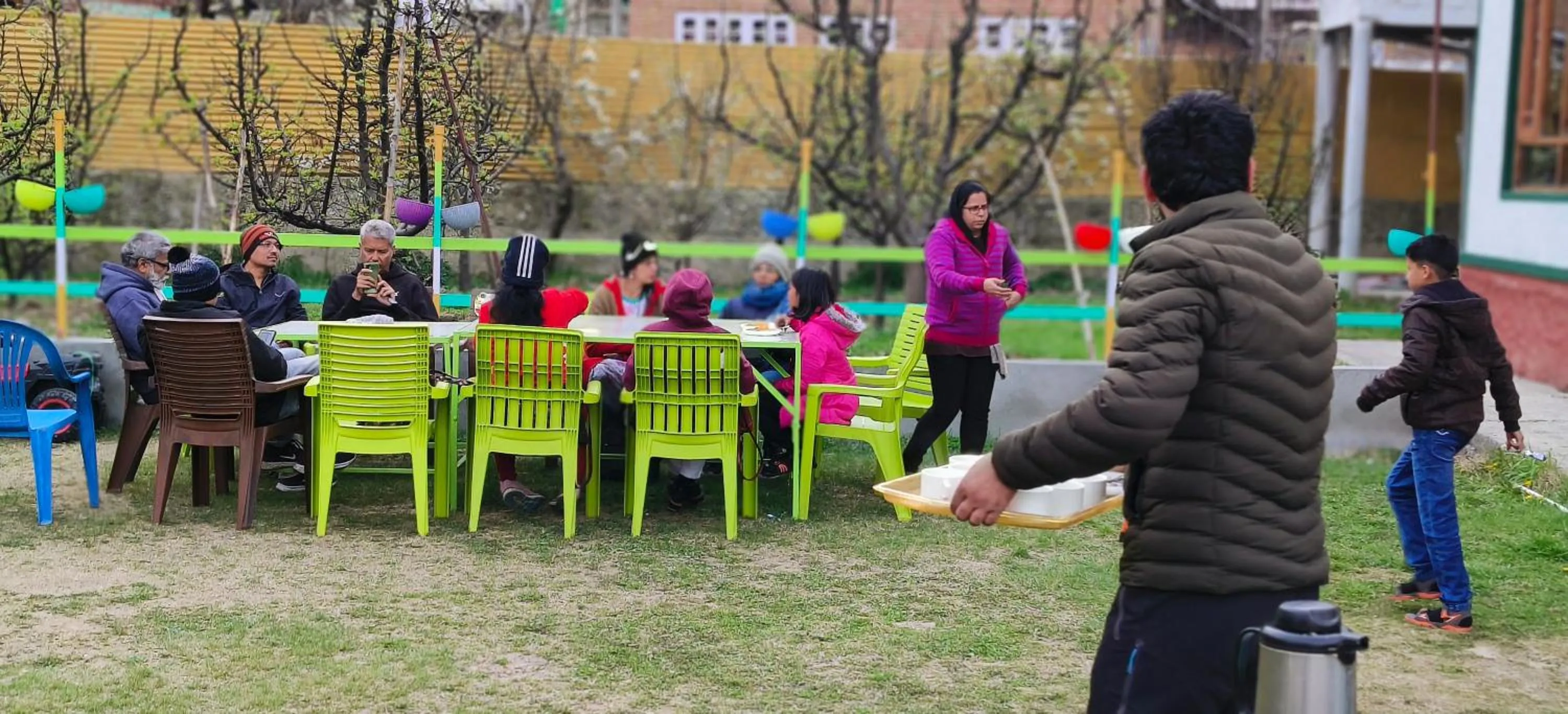 Communal lounge/ TV room in Gulsitara Resorts-Gulmarg