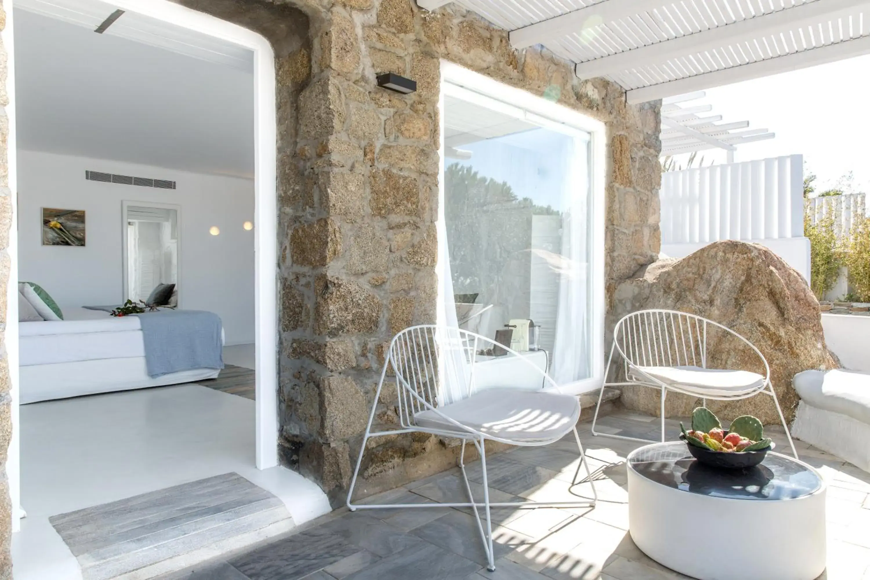 Deluxe Room (Mykonian) in Ostraco Suites Deluxe Room (Mykonian) in Ostraco Suites