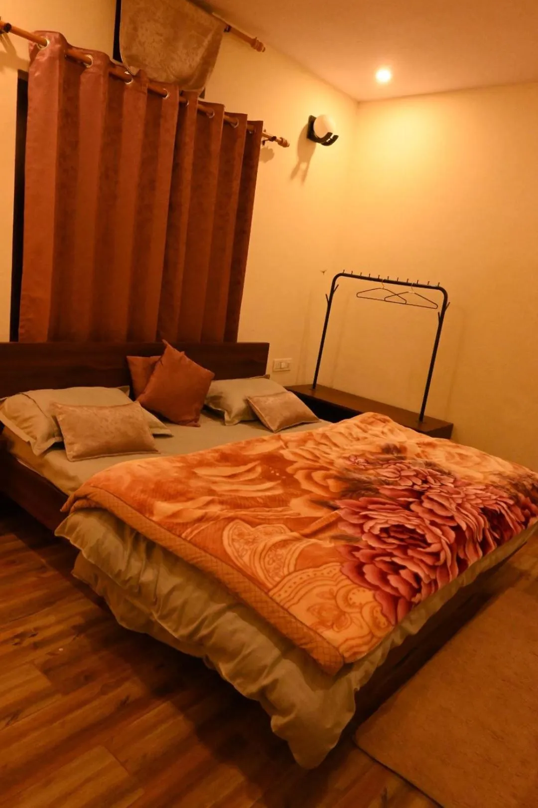 Photo of the whole room in The Bunker House