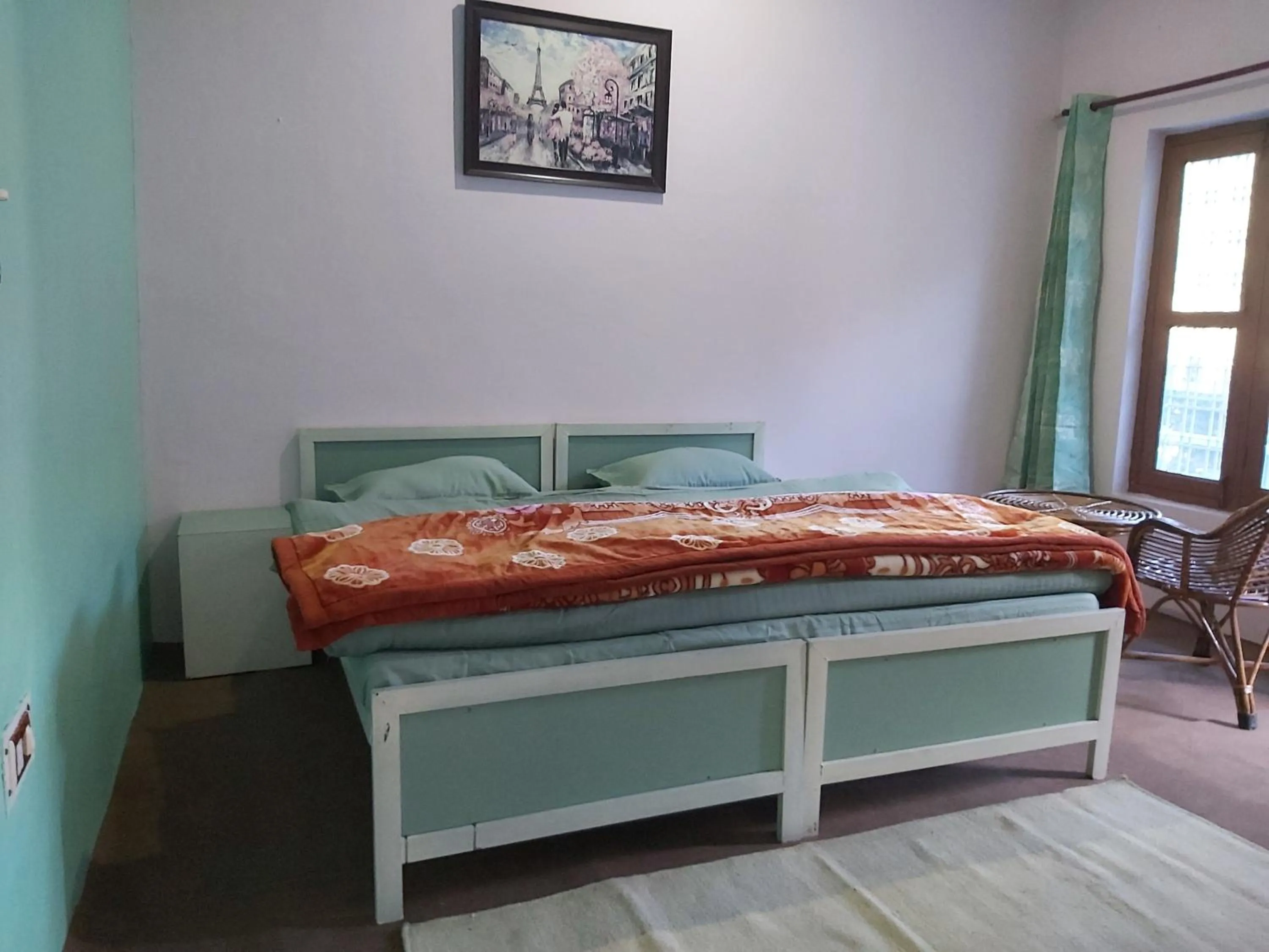 Photo of the whole room in The Bunker House