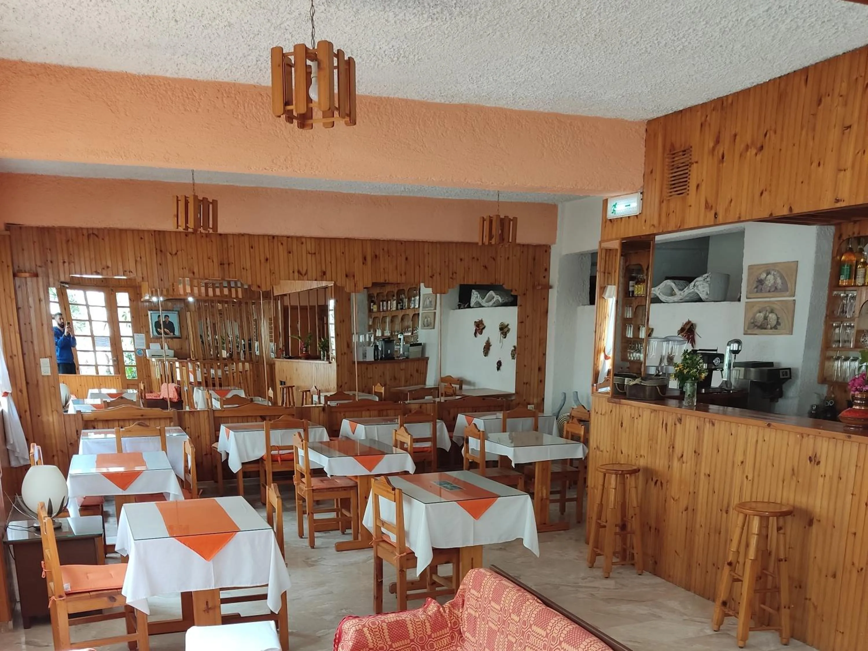 Lounge or bar in Kissandros Hotel