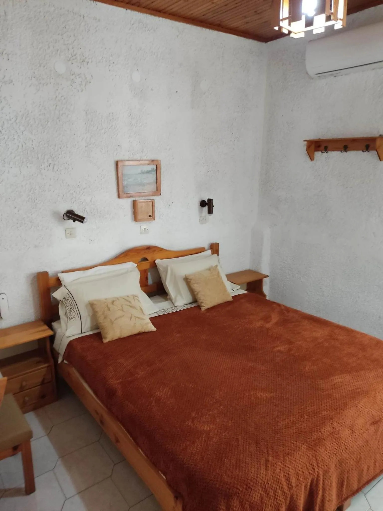 Bed in Kissandros Hotel