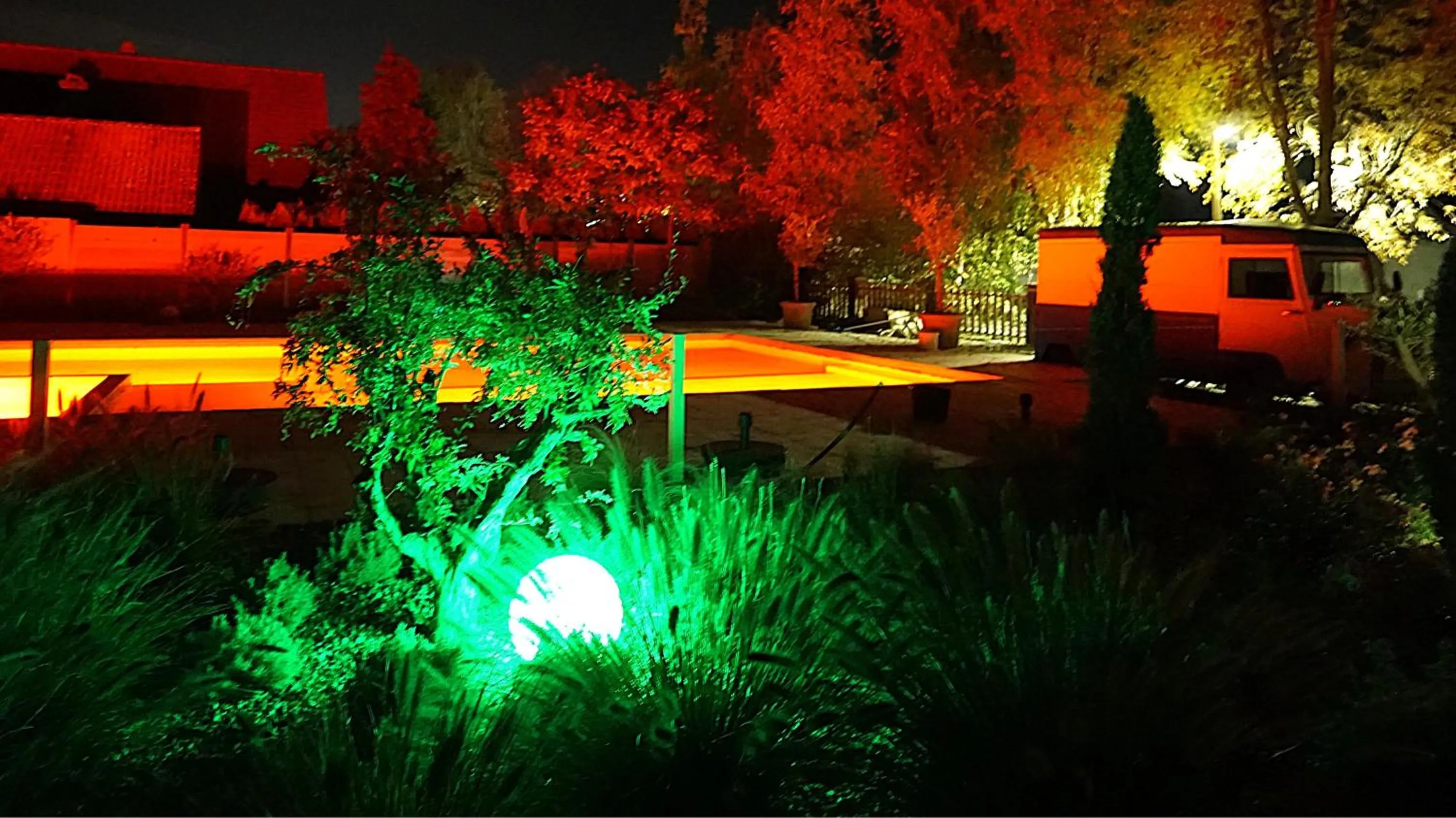 Garden in Colors Holiday Hotel