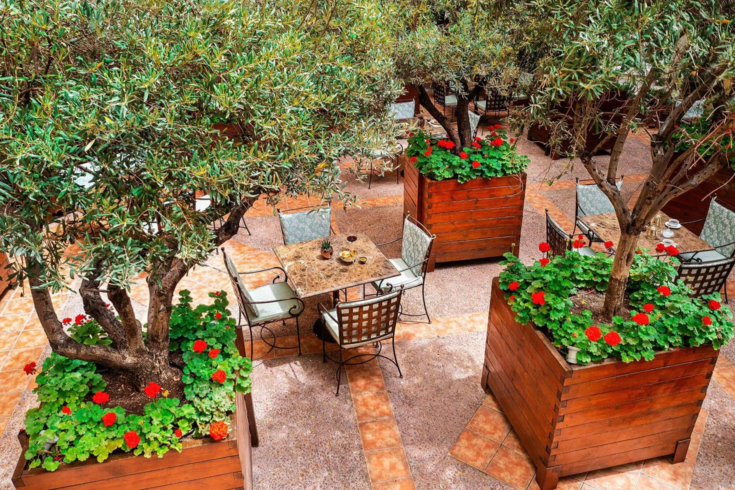 Lounge or bar in Hotel Grande Bretagne, a Luxury Collection Hotel, Athens