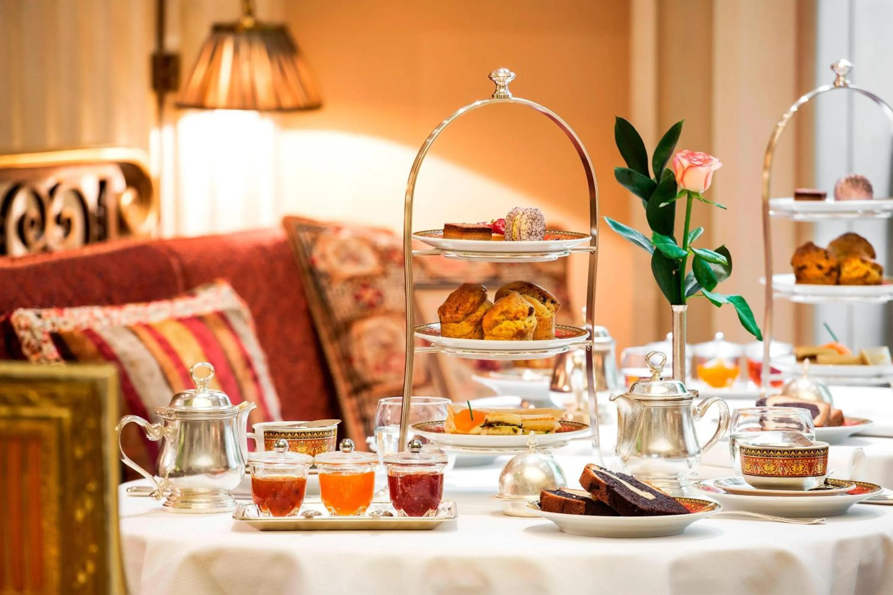 Restaurant/places to eat in Hotel Grande Bretagne, a Luxury Collection Hotel, Athens