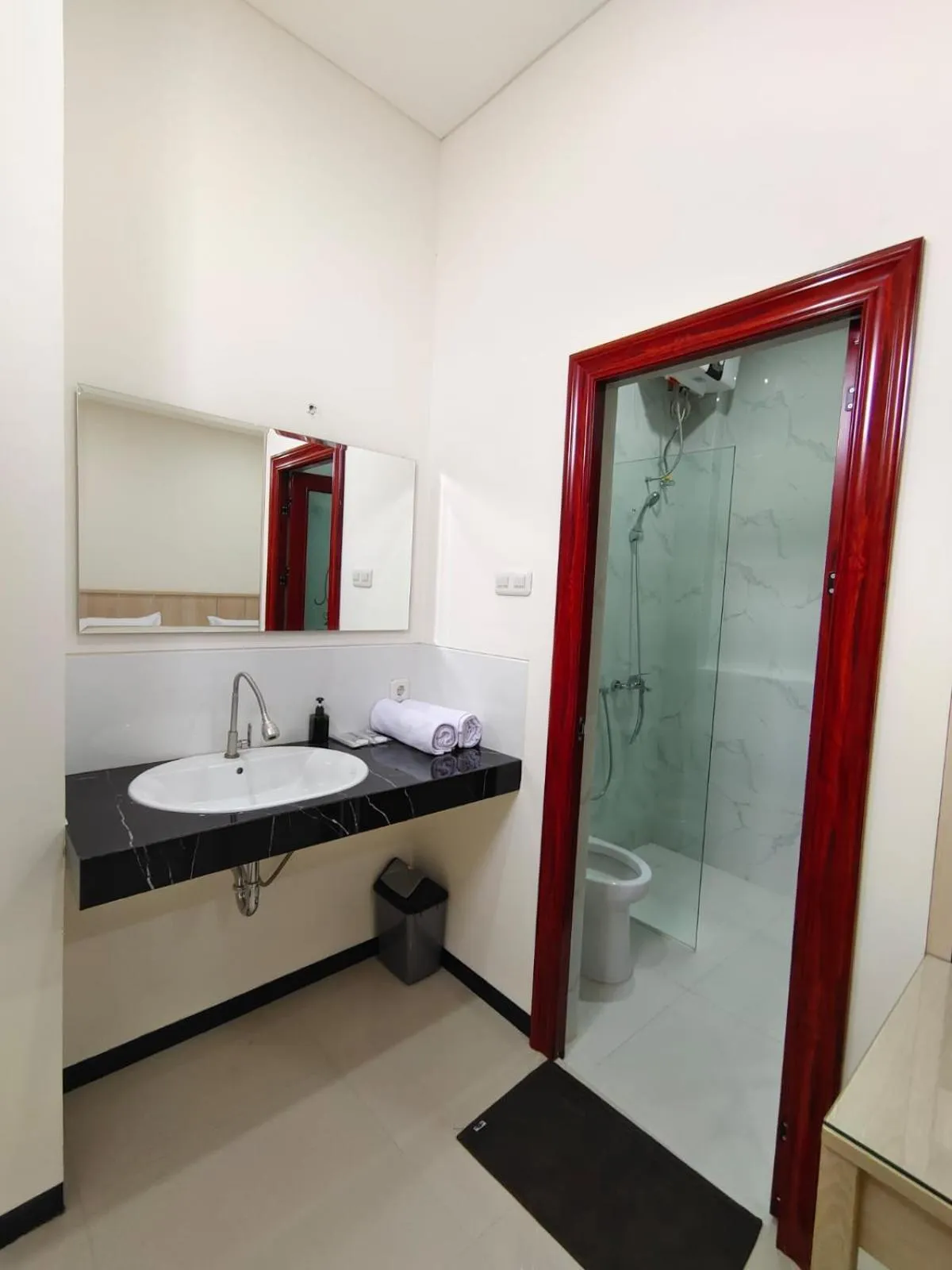 Shower in Kawa Living