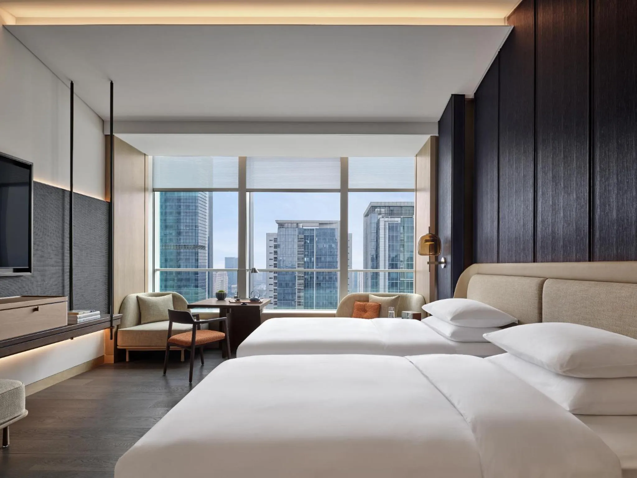 Photo of the whole room, Bed in Andaz Nanjing Hexi, By Hyatt