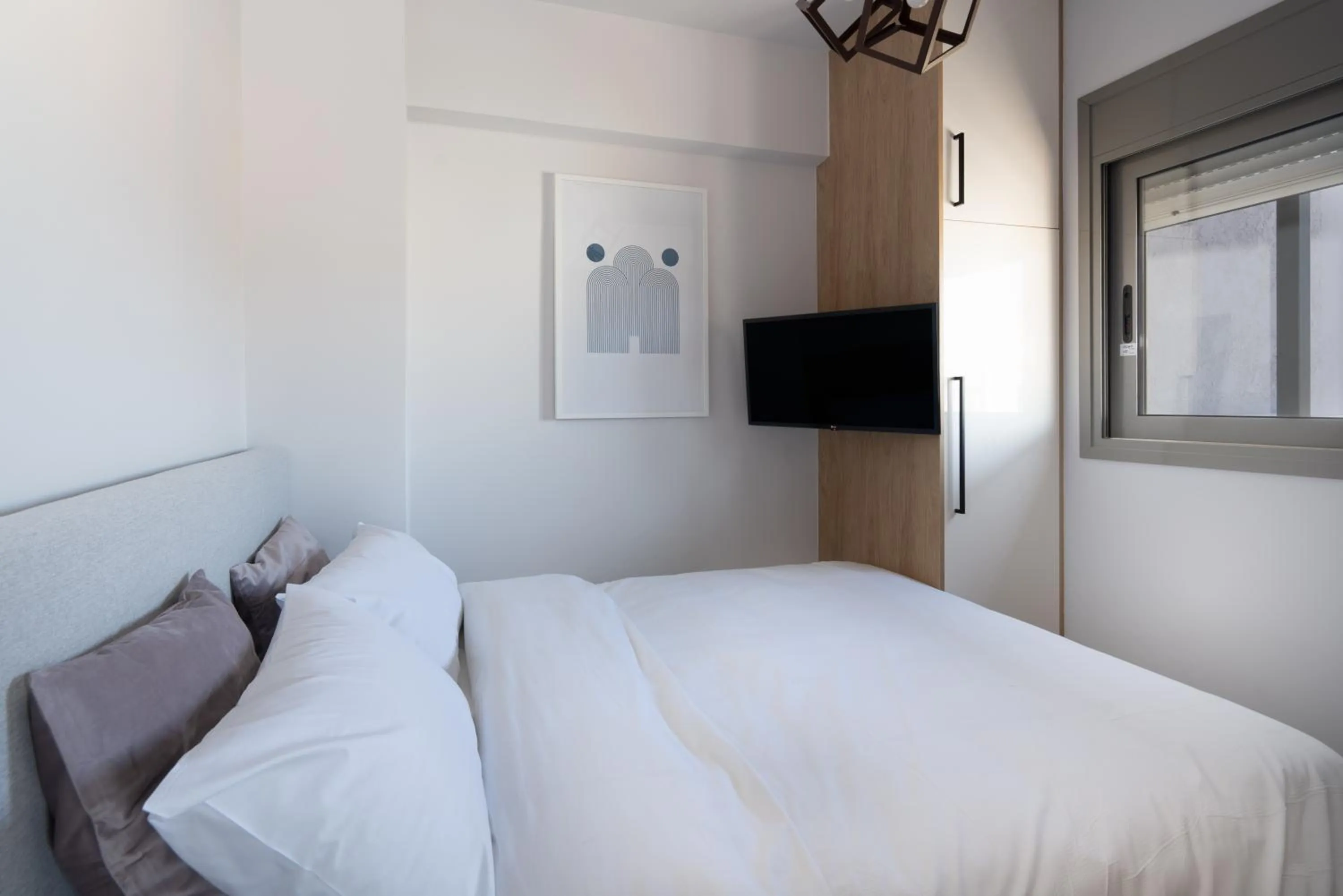 Bed in Starlight Residence