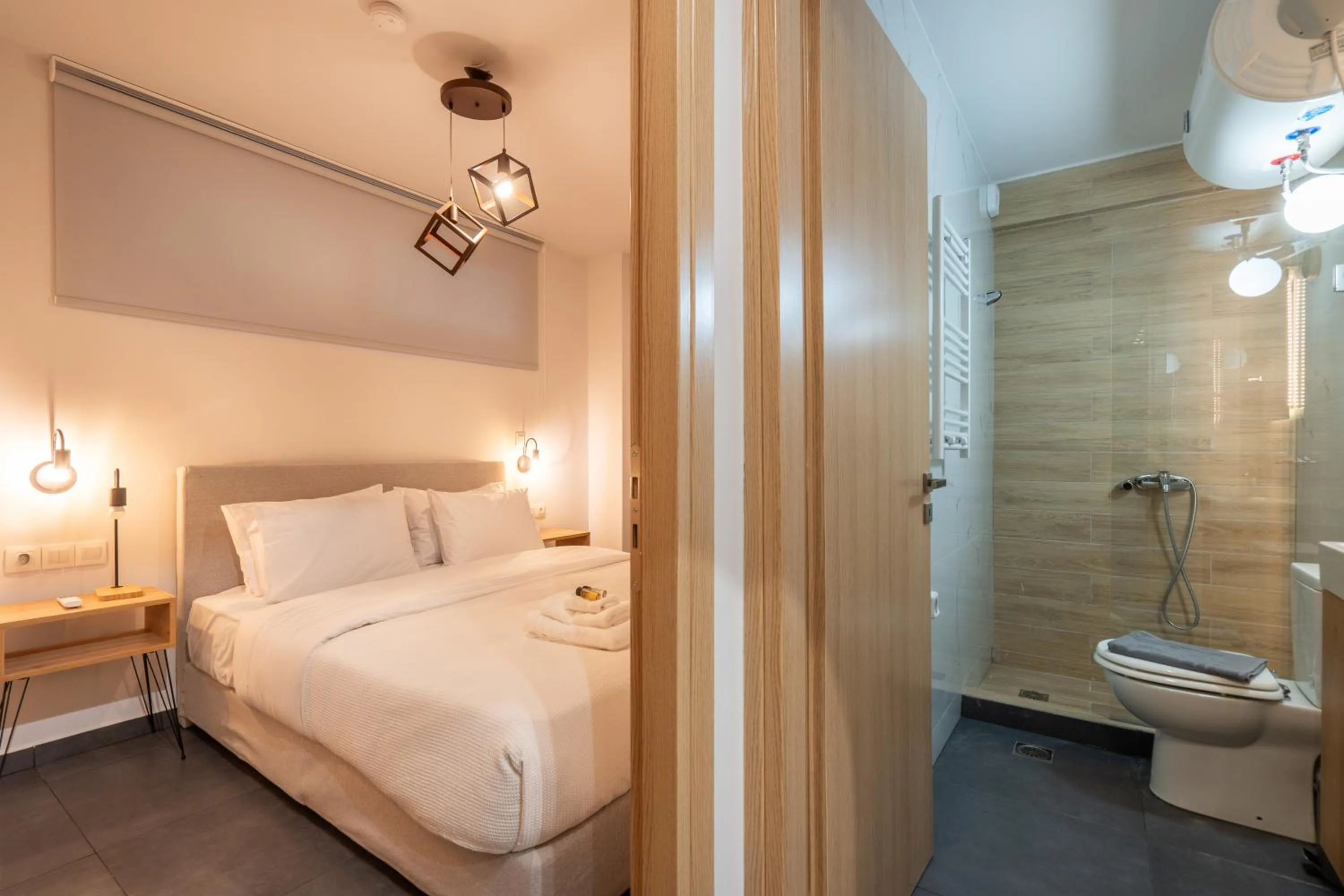 Shower in Starlight Residence