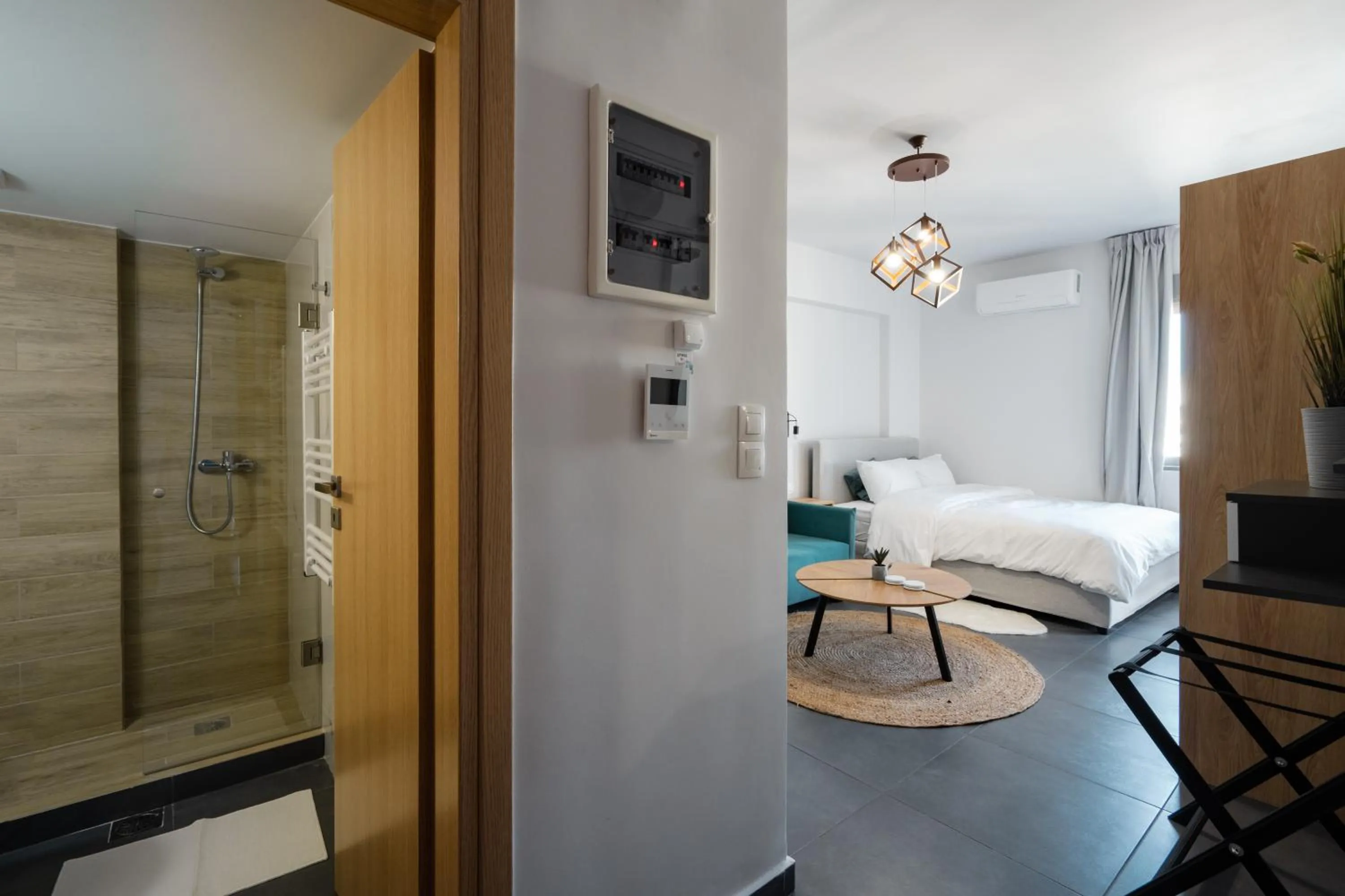 Shower in Starlight Residence