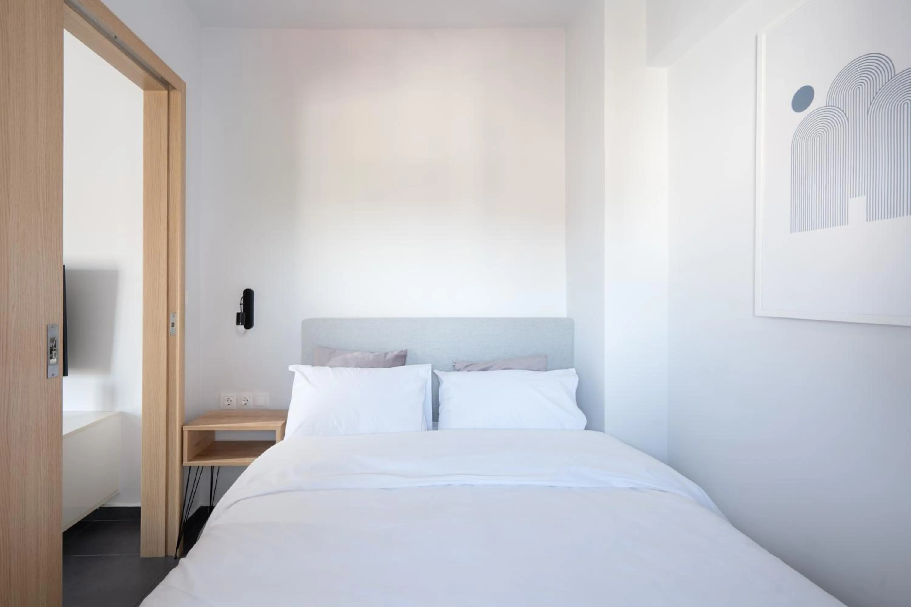 Bed in Starlight Residence