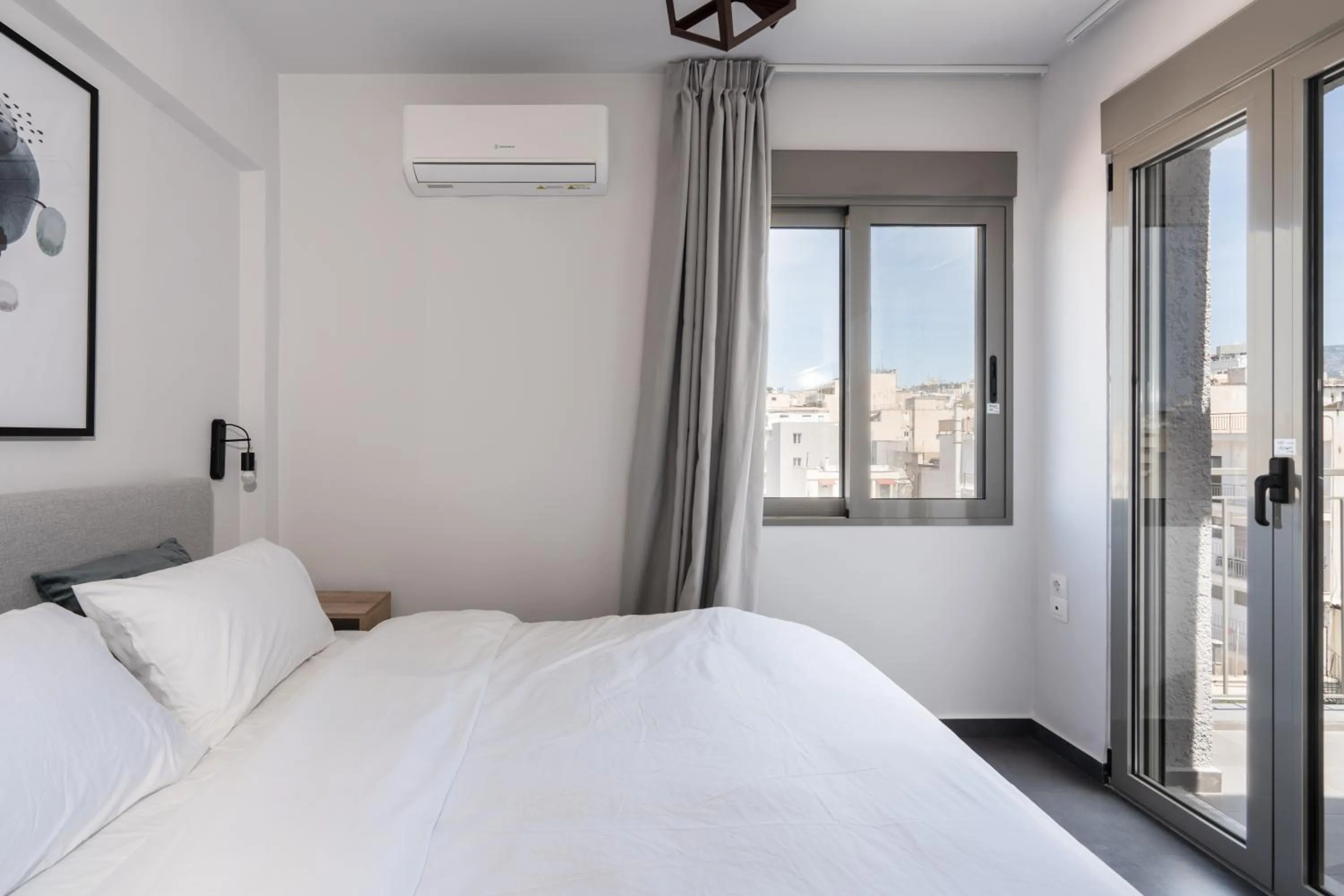 Bed in Starlight Residence