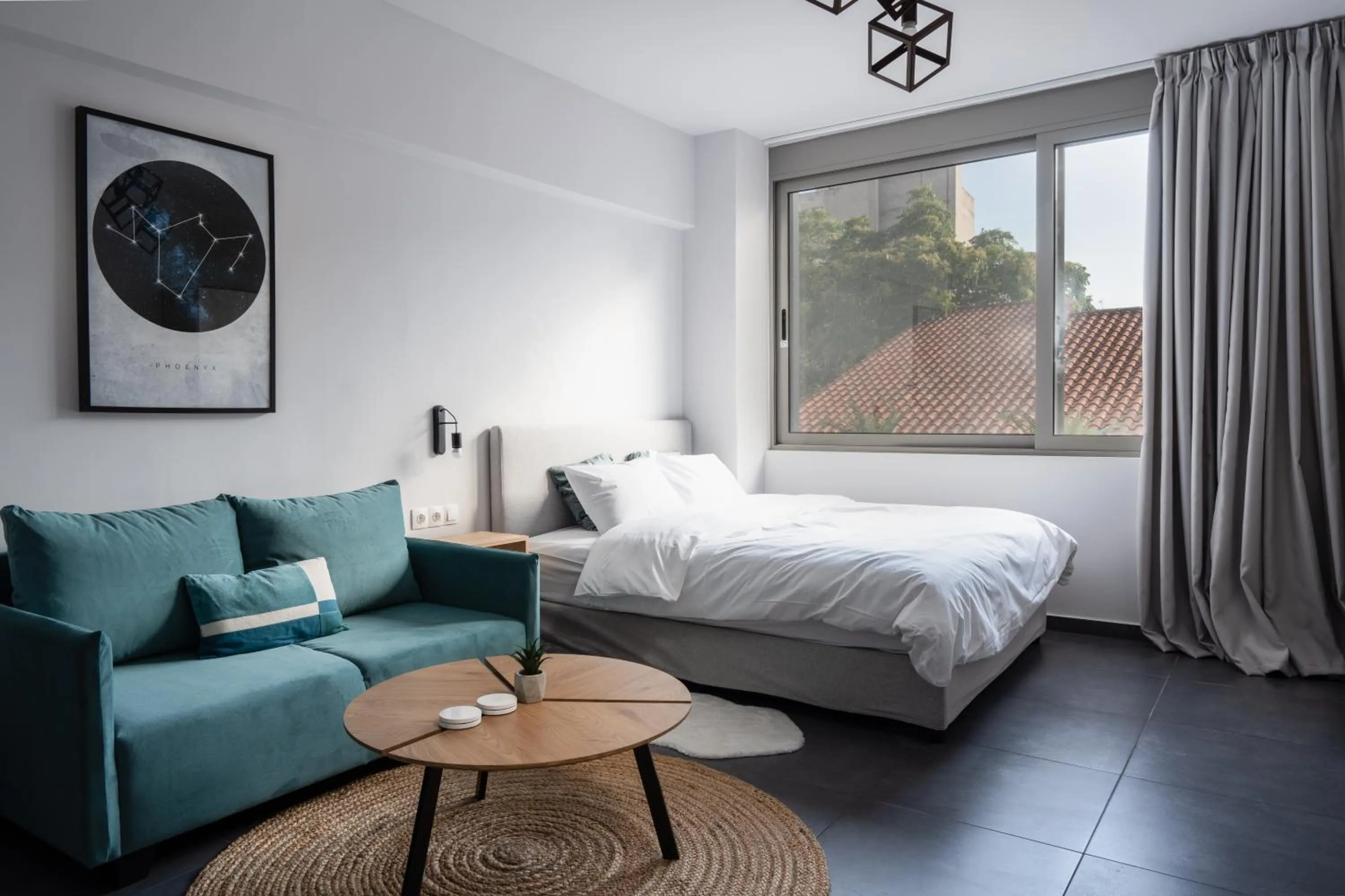 Bed in Starlight Residence