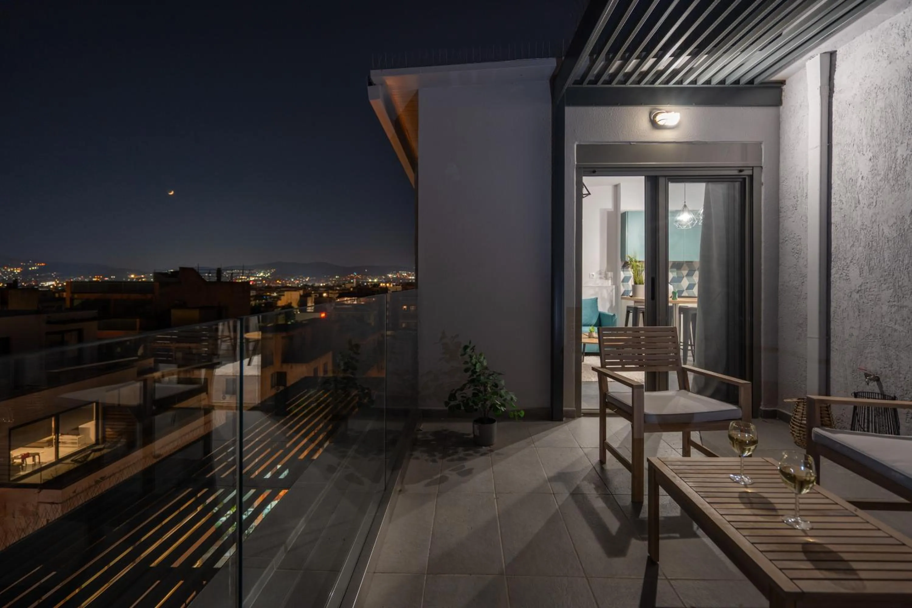 Night in Starlight Residence