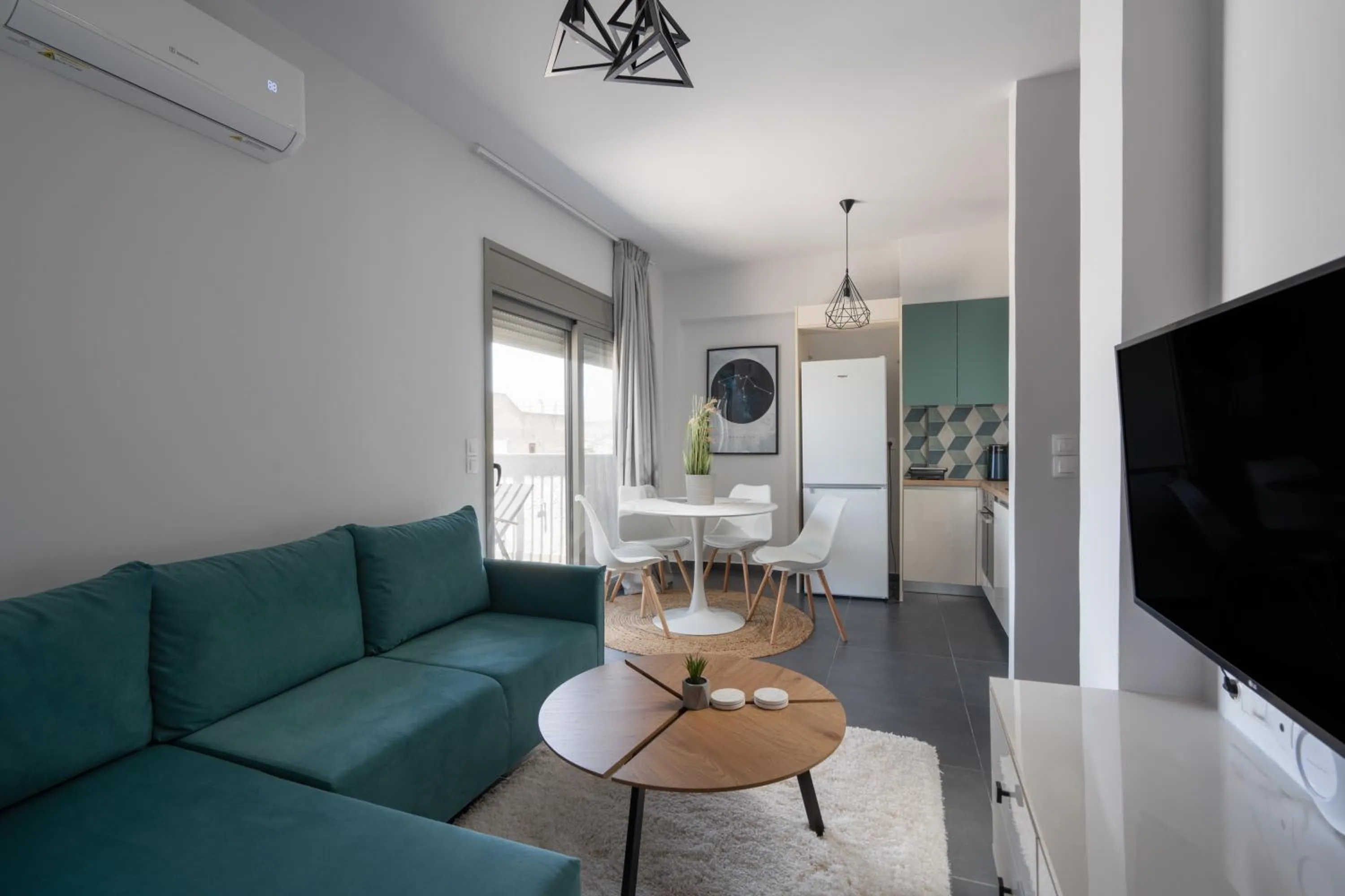 TV and multimedia in Starlight Residence