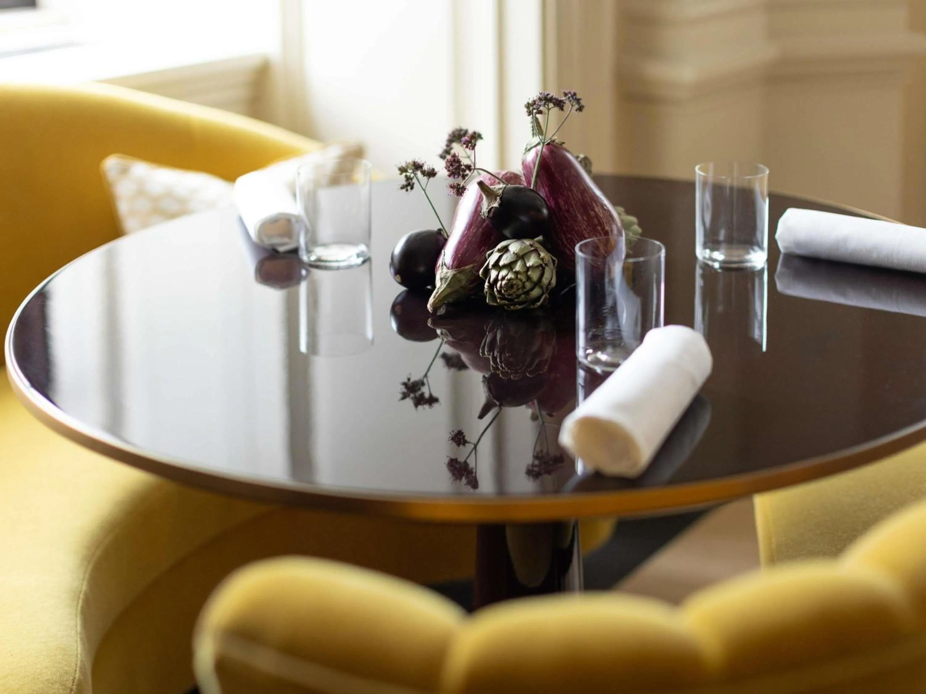 Restaurant/places to eat in Raffles London at The OWO