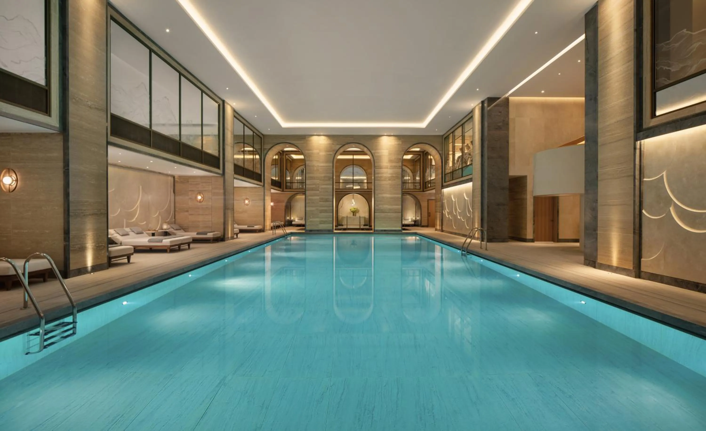 Spa and wellness centre/facilities in Raffles London at The OWO