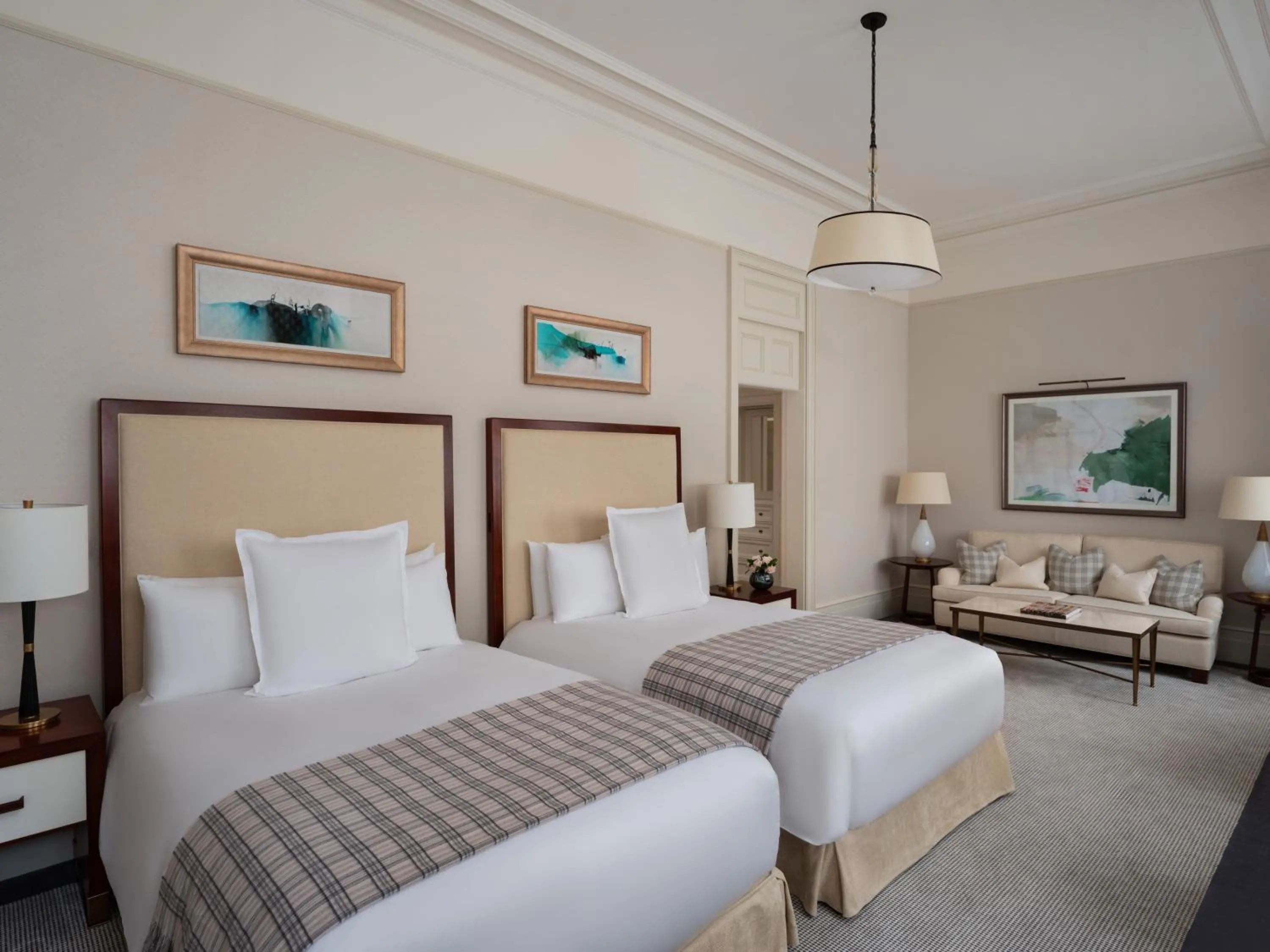 Bedroom, Bed in Raffles London at The OWO
