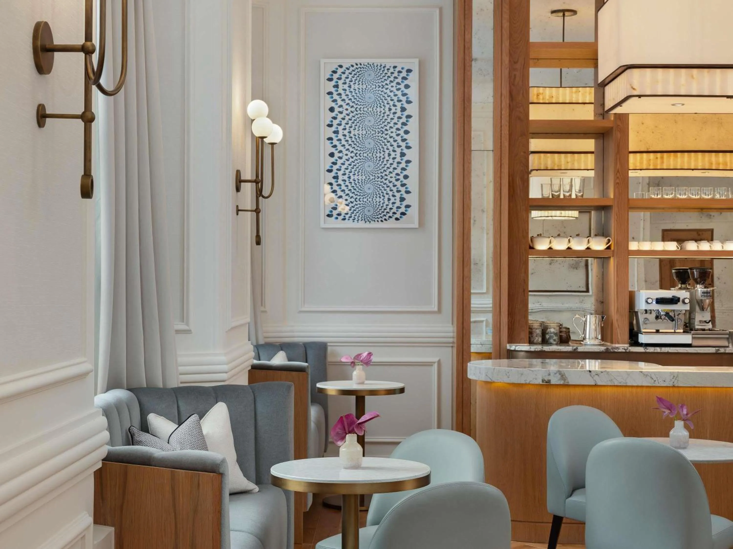 Restaurant/places to eat in Raffles London at The OWO