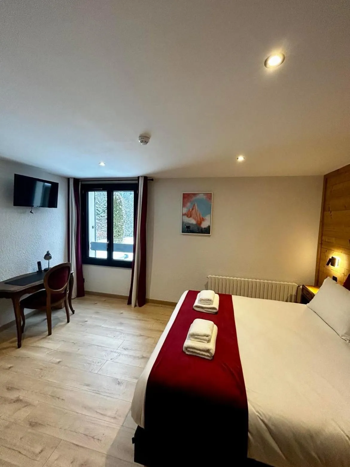 Bed in Hôtel Restaurant Le Madame