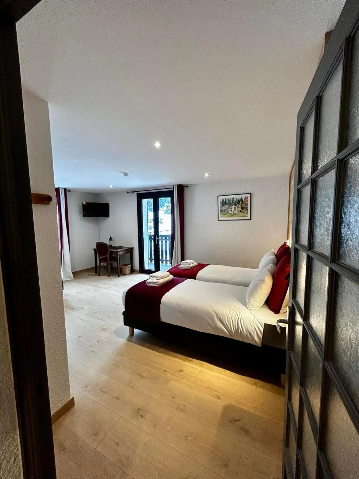 Bed in Hôtel Restaurant Le Madame