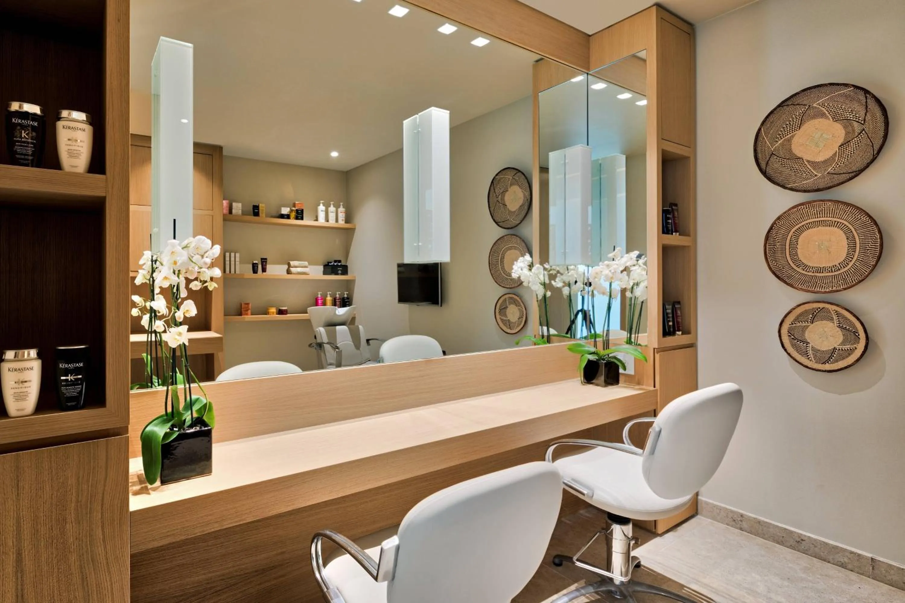 Spa and wellness centre/facilities in Santa Marina, A Luxury Collection Resort, Mykonos