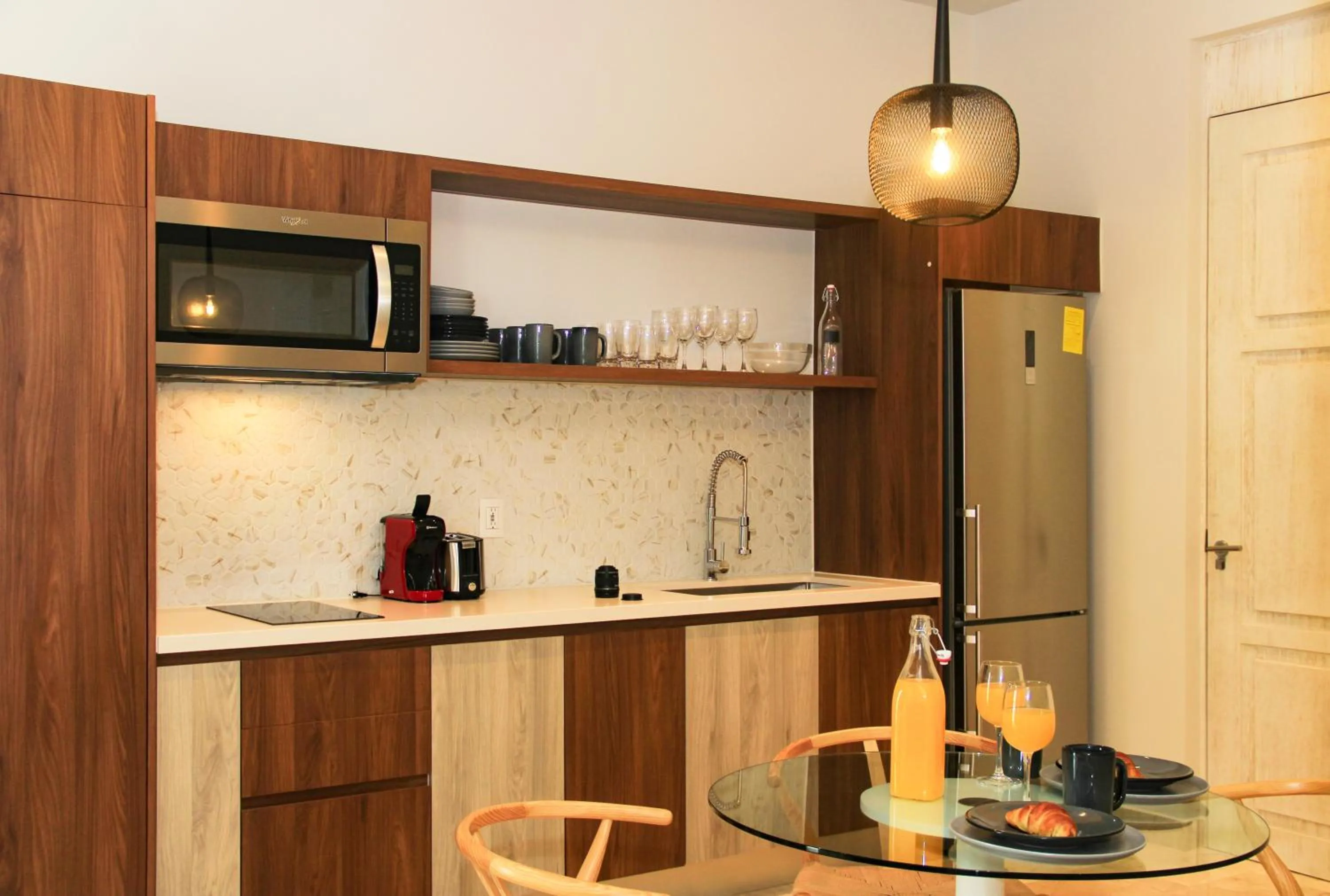 Kitchen or kitchenette in Singular Dream Vacation Rentals