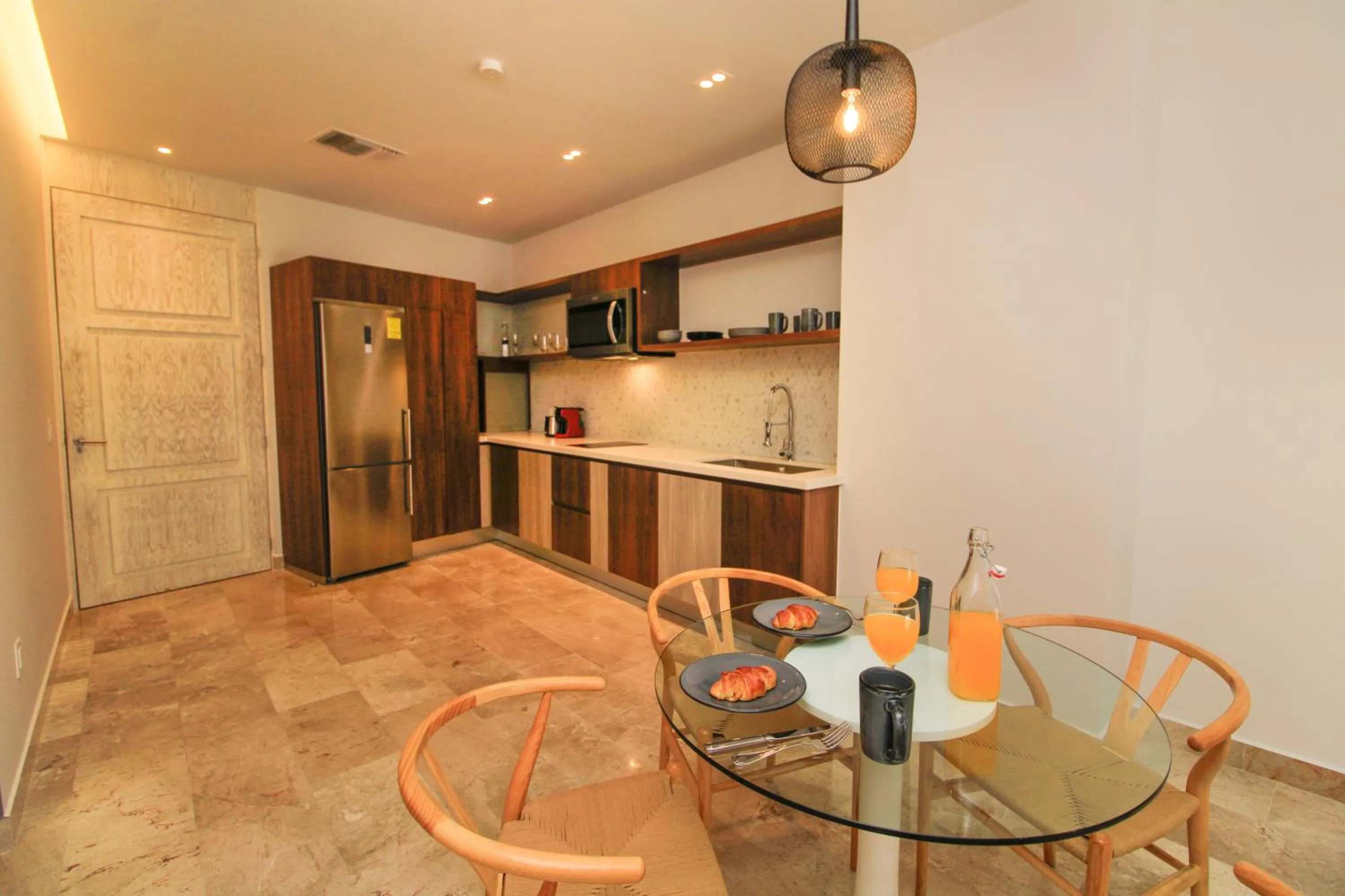 Kitchen or kitchenette in Singular Dream Vacation Rentals