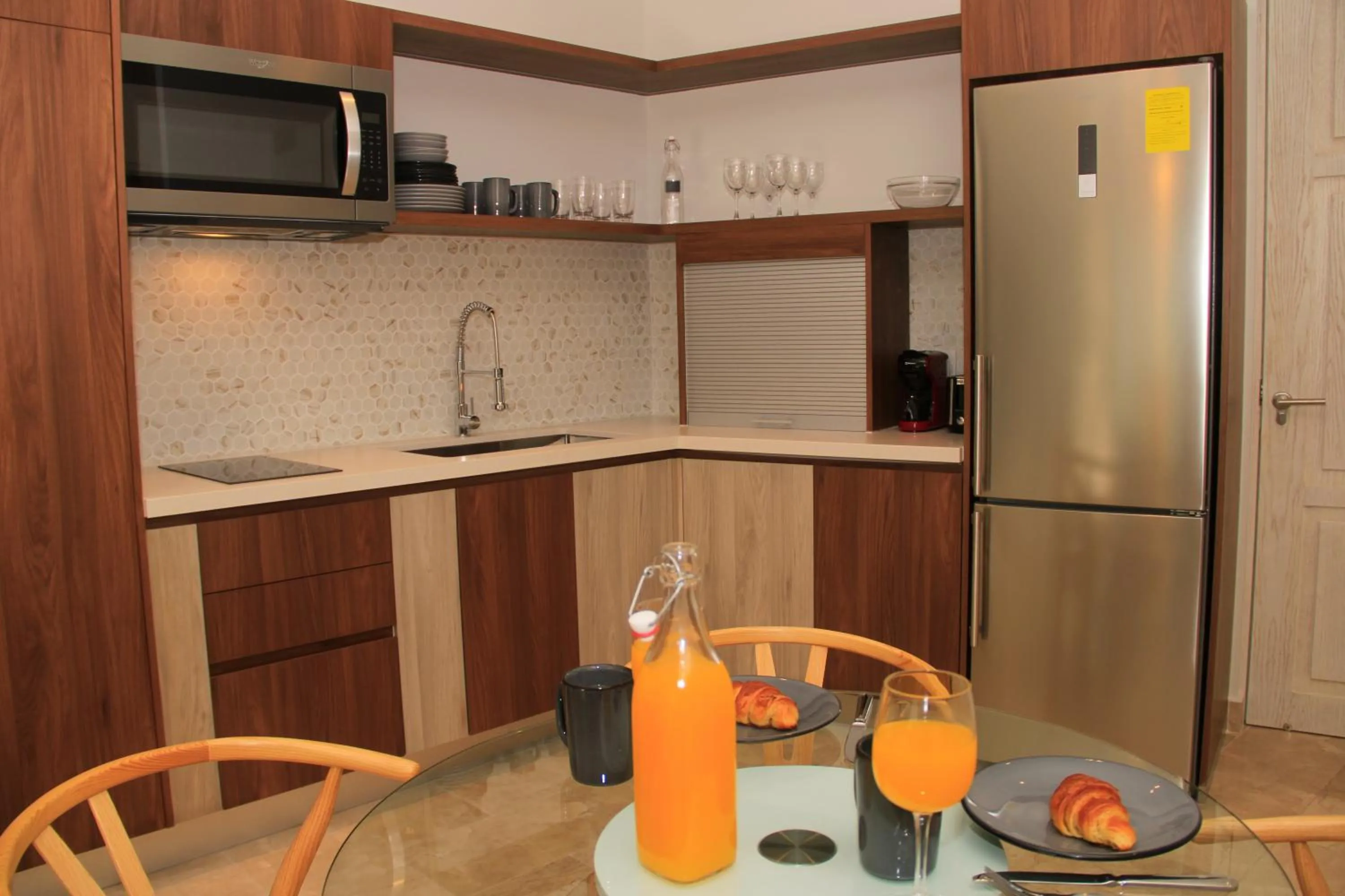 Kitchen or kitchenette in Singular Dream Vacation Rentals