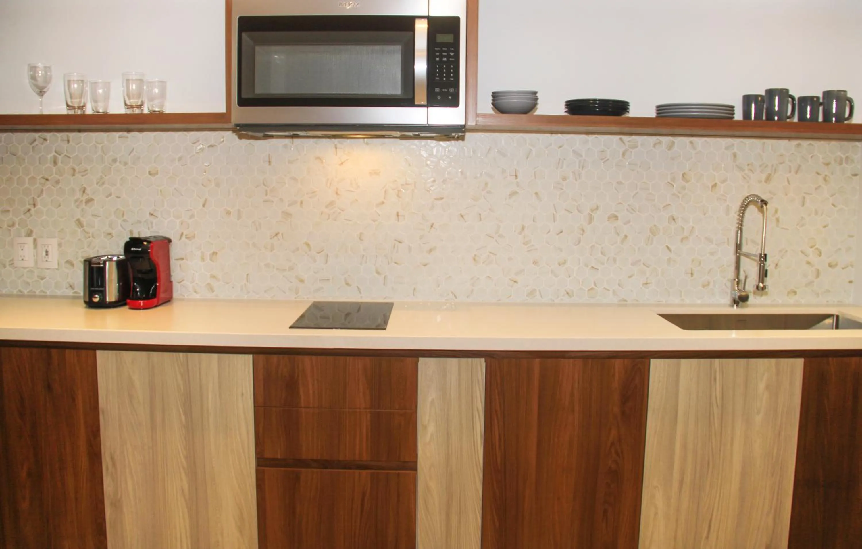 Kitchen or kitchenette in Singular Dream Vacation Rentals