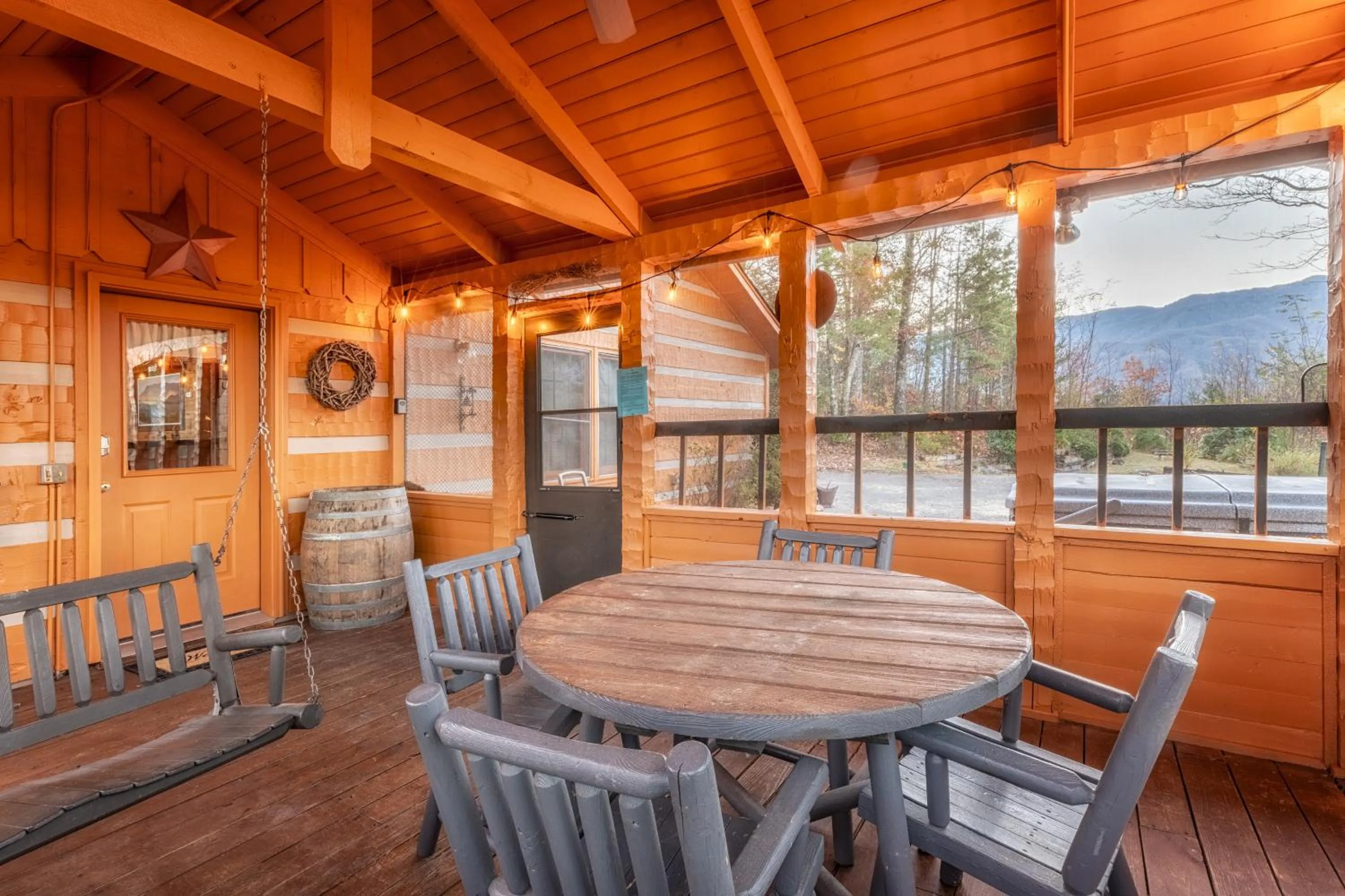 Patio in Real Log Cabin With Amazing Views, Hot Tub, Sauna, Games