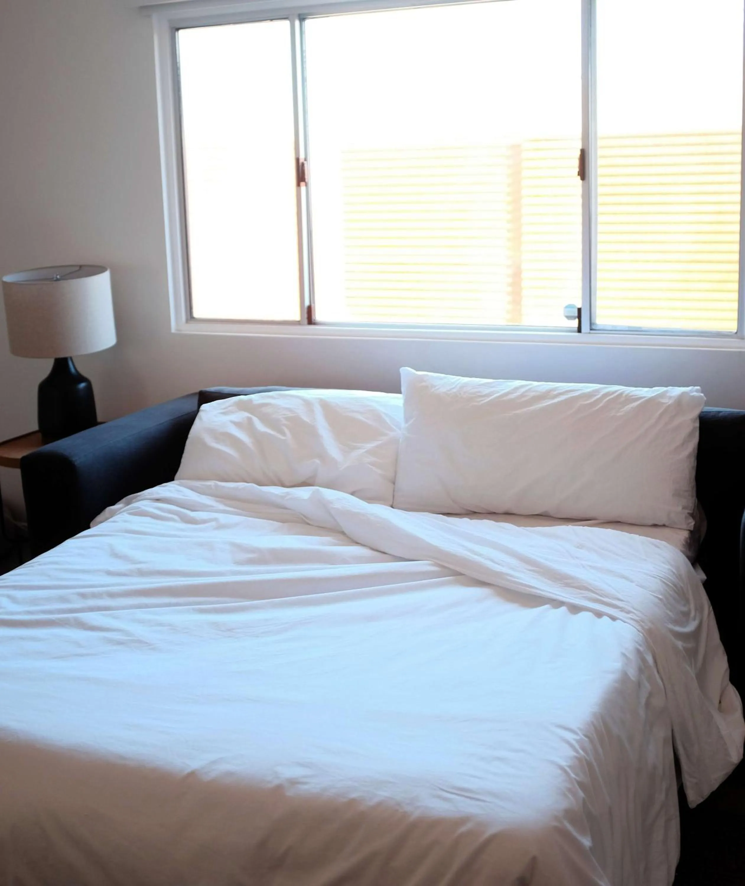 Bed in Hidden Valley Cottage - Modern Home in JT Hot Tub