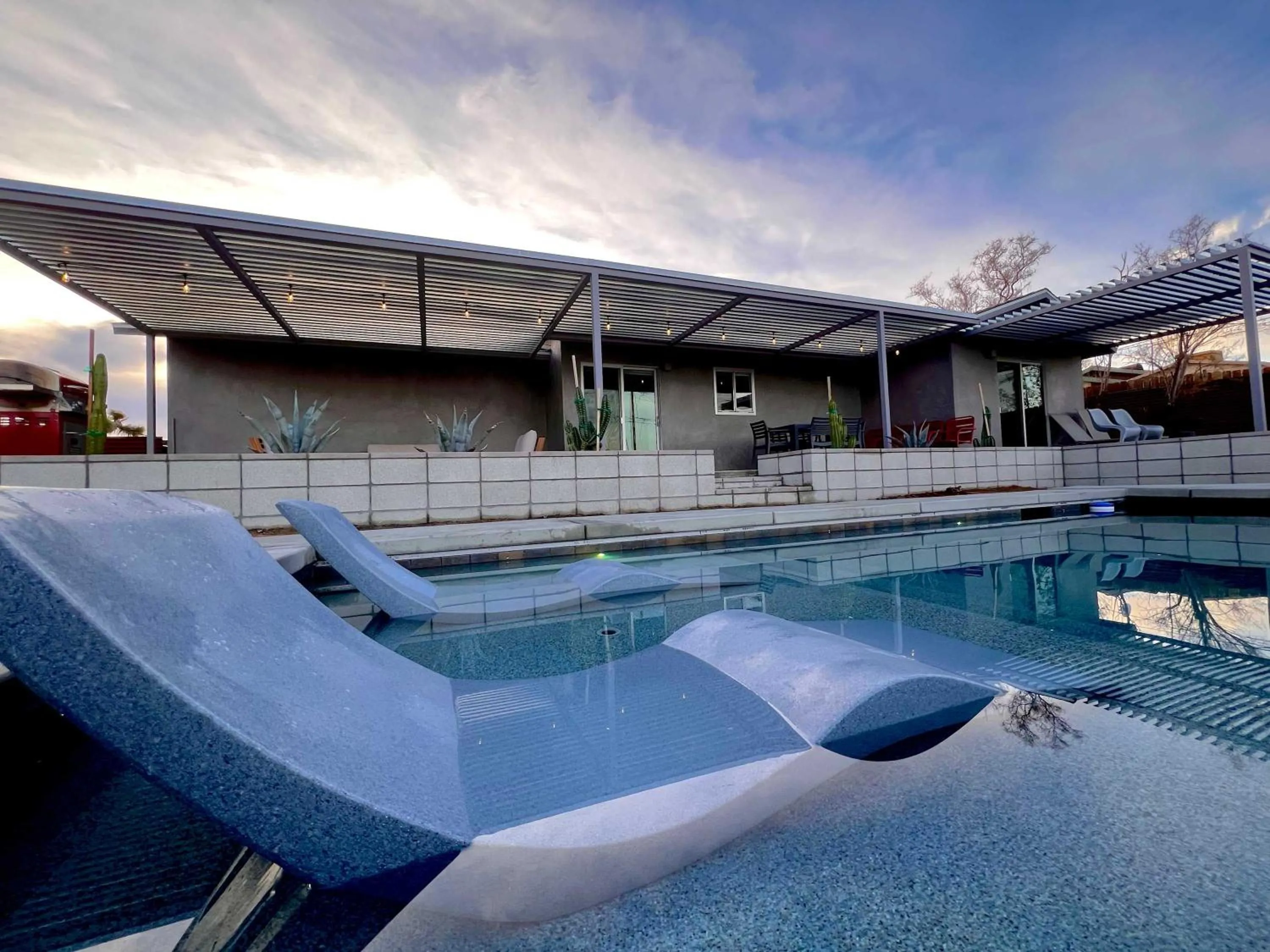 Hidden Valley Cottage - Modern Home in JT Hot Tub