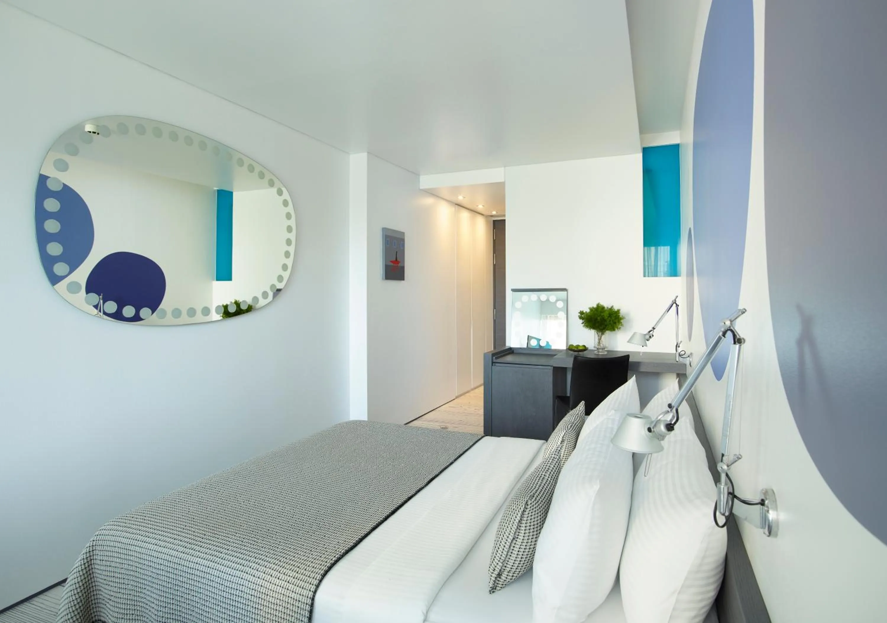 Bedroom, Bed in Fresh Hotel, a member of Design Hotels