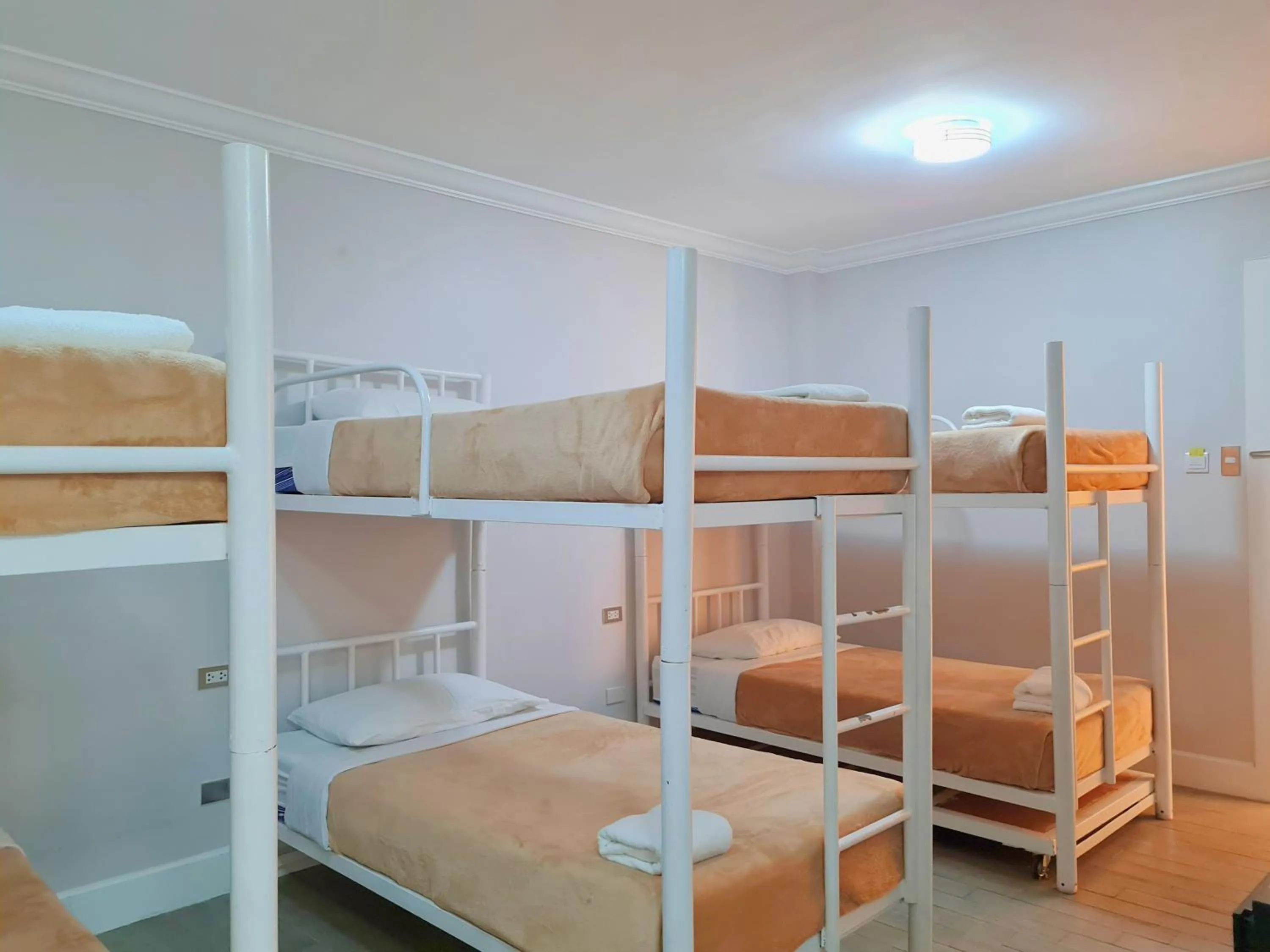 bunk bed, Bed in Fiesta Garden Hotel